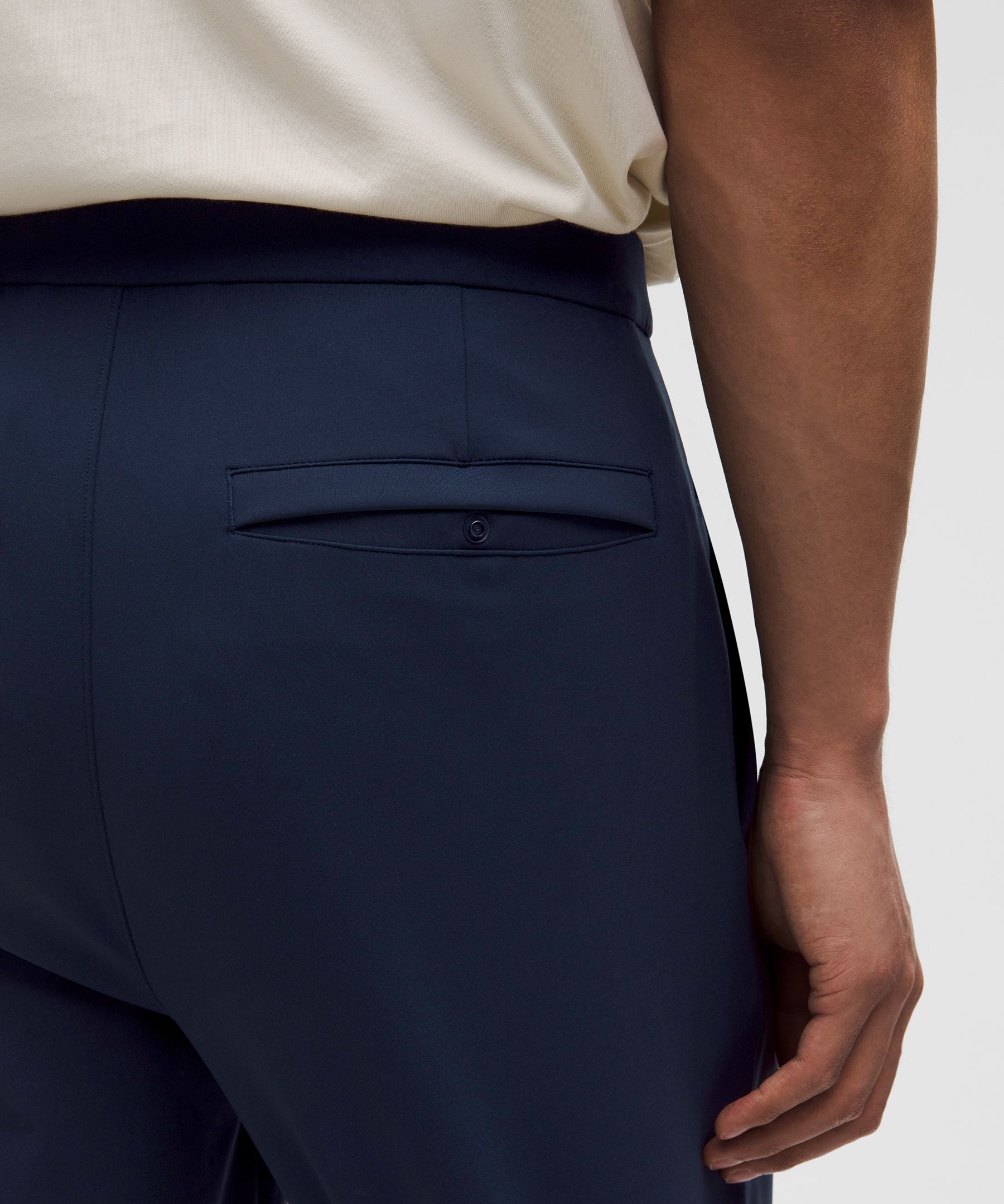 Lululemon Men's Daydrift Classic-Fit Pintuck Trouser *Regular