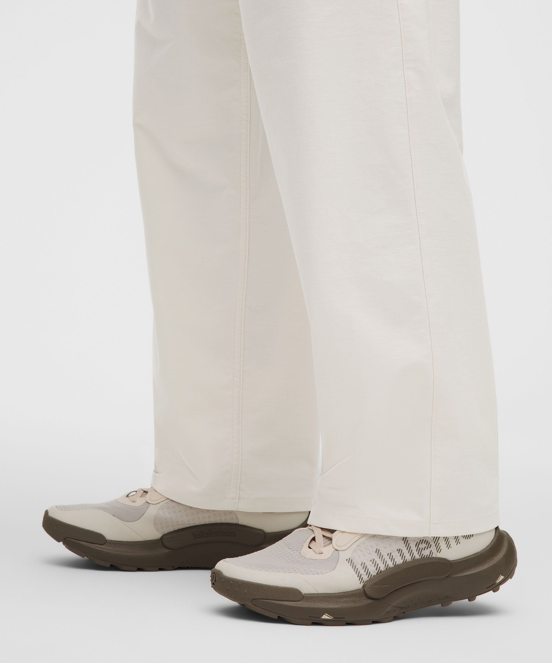 Lululemon EasyFive Loose-Straight Pant 32L *Light