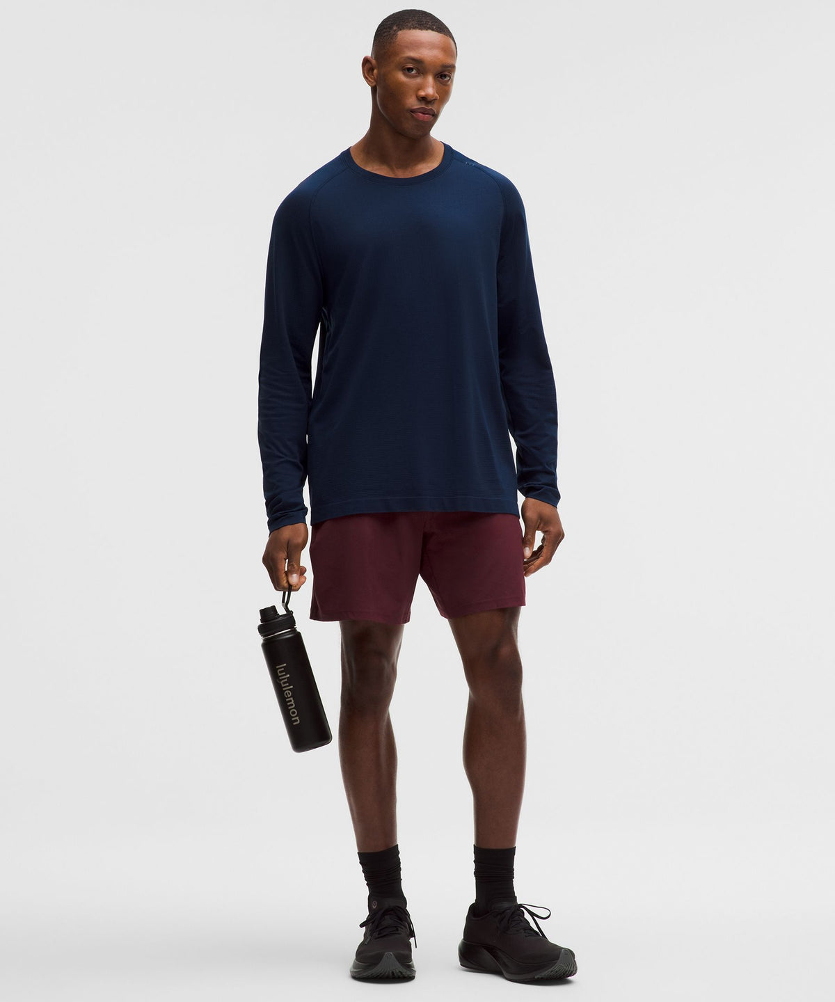Lululemon Pace Breaker Linerless Short 7"