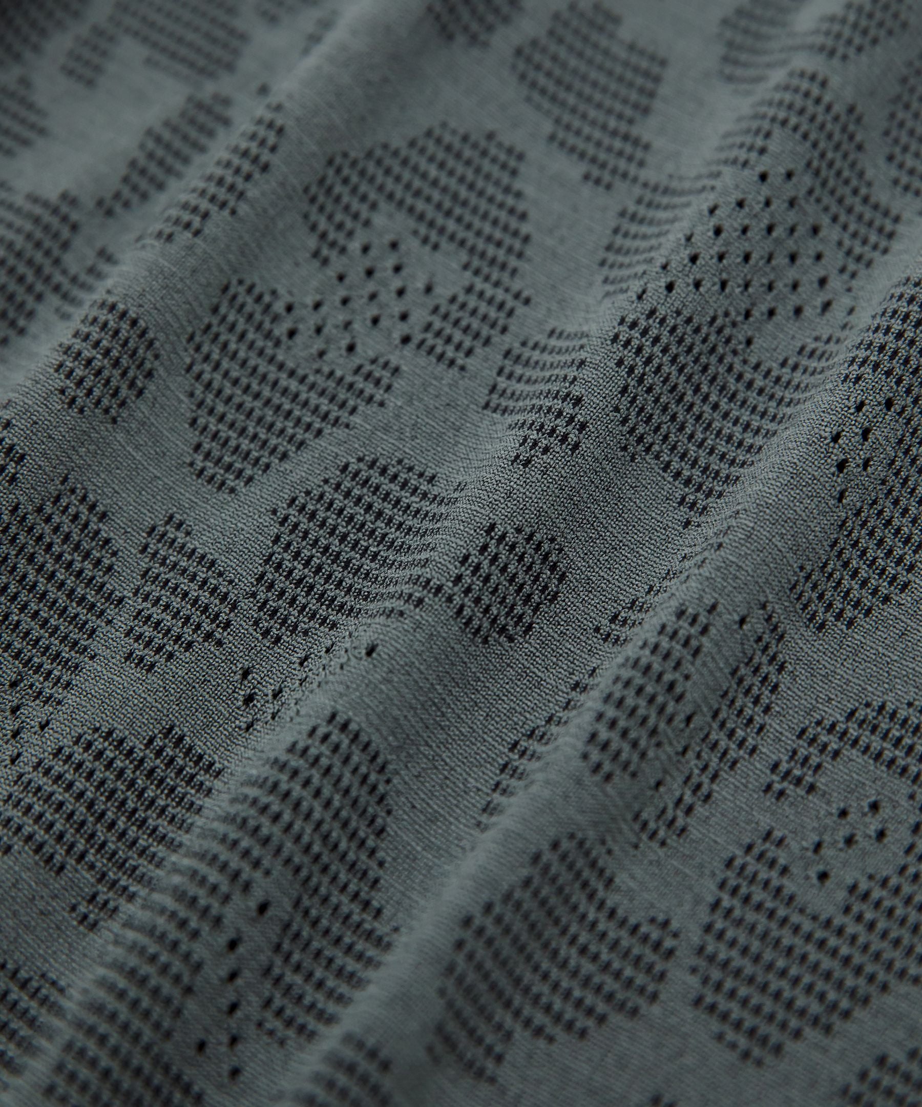 Lululemon Fast and Free Split Short 3"
