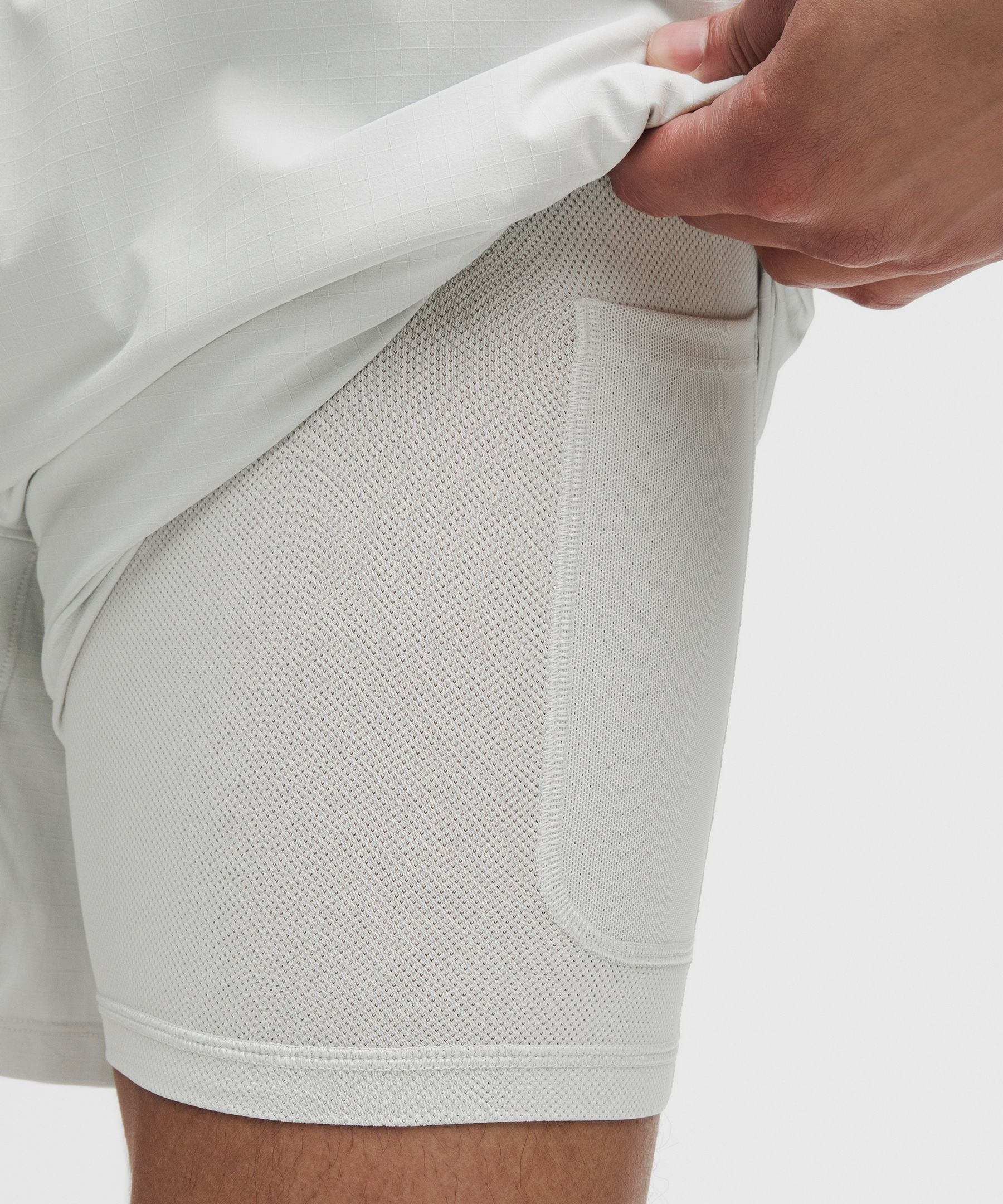 Lululemon Mile Maker Ripstop Lined Short 6"