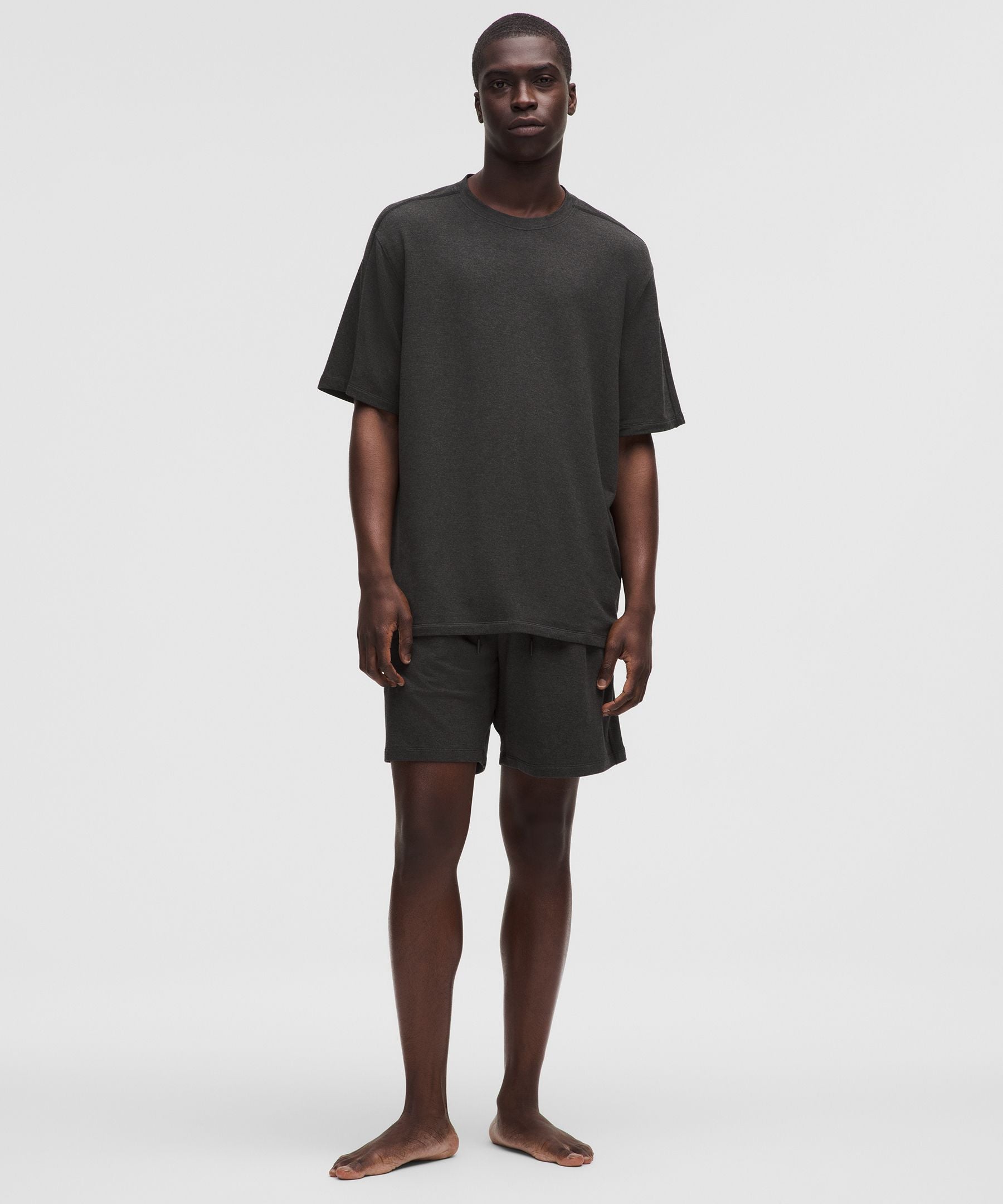 #color_heathered-black