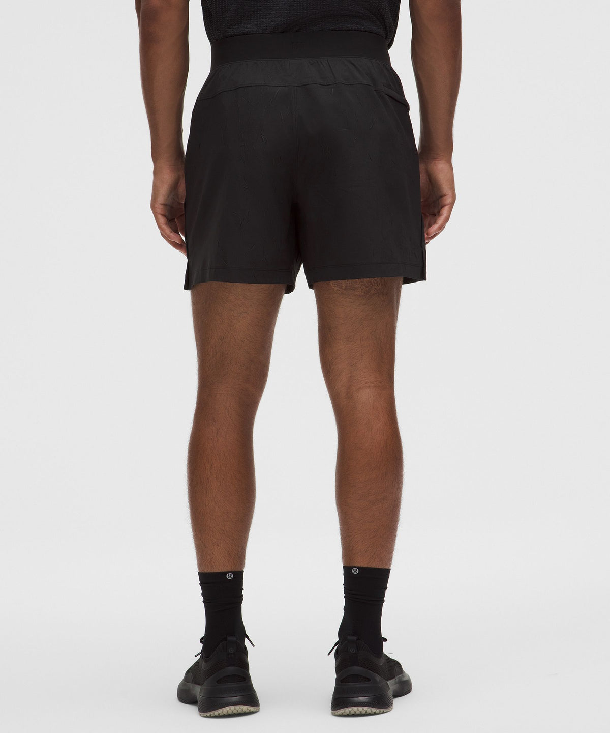 Lululemon Zeroed In Linerless Crinkle Texture Short 5"