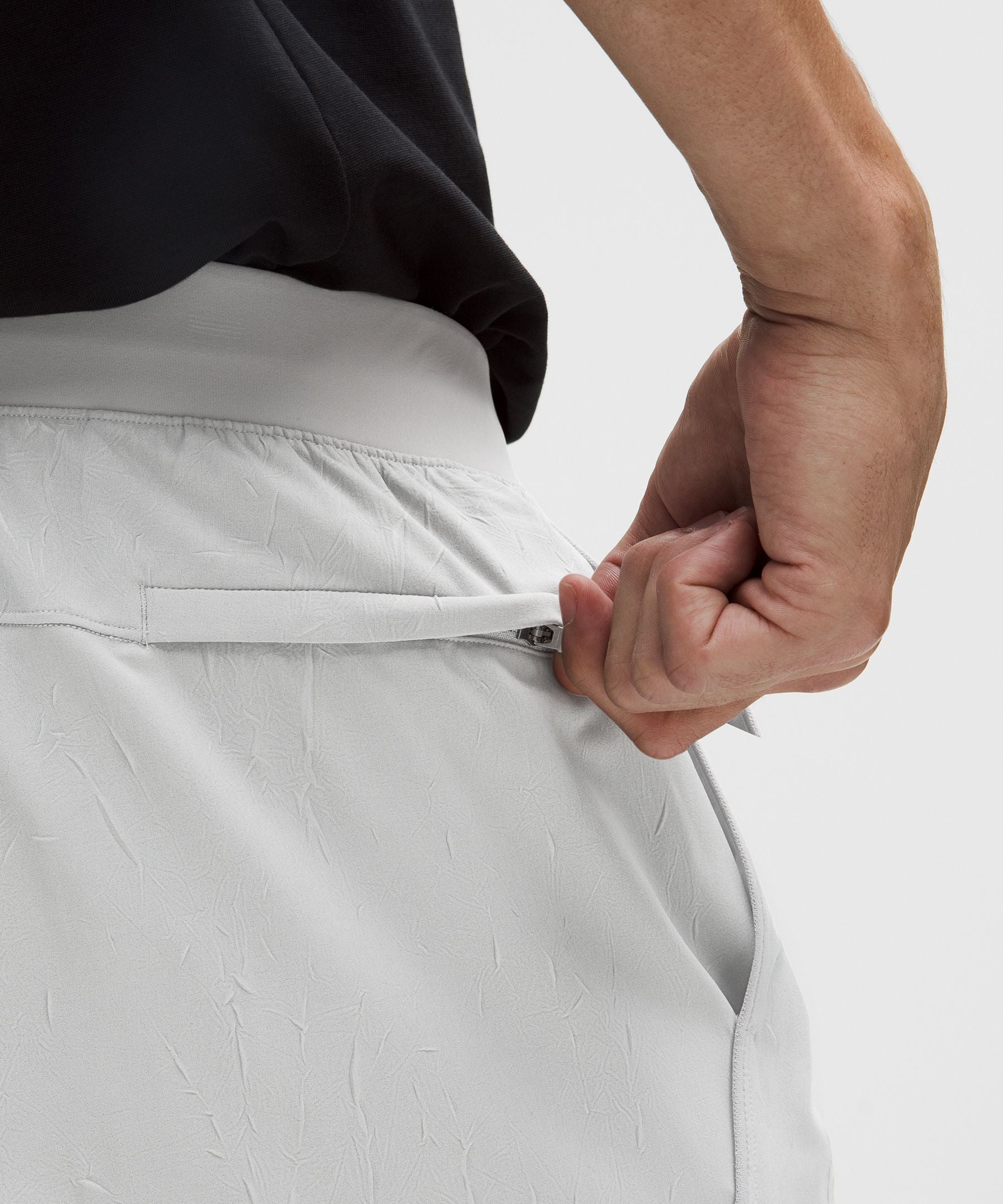 Lululemon Zeroed In Linerless Crinkle Texture Short 5"