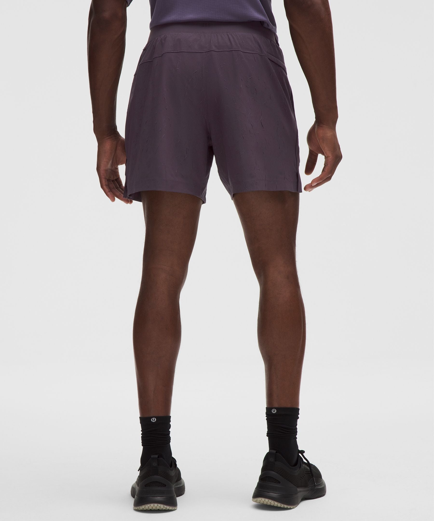Lululemon Zeroed In Linerless Crinkle Texture Short 5"