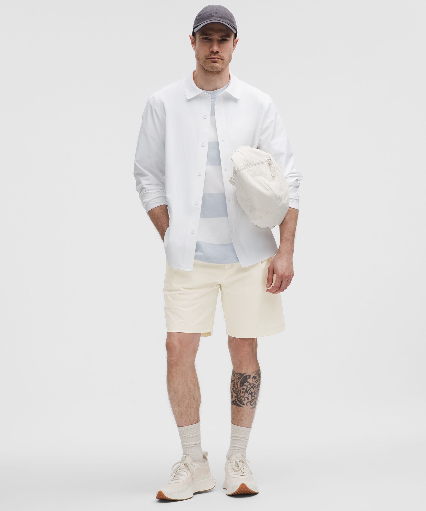 Lululemon Woven Relaxed-Fit Pleated Short 8"
