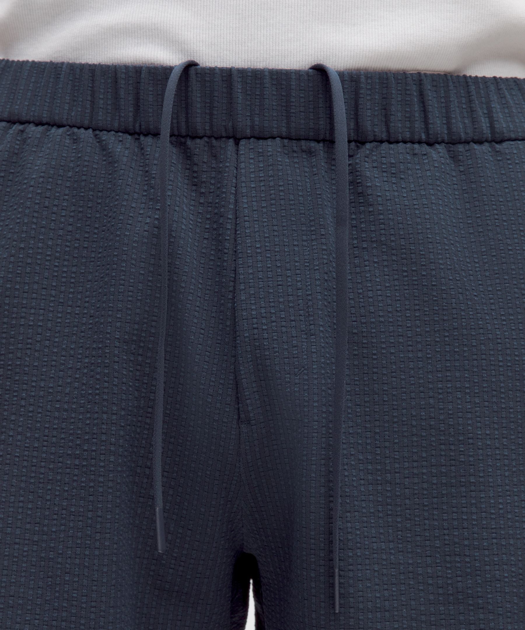 Lululemon ABC Textured WovenAir Pull-On Short 7"