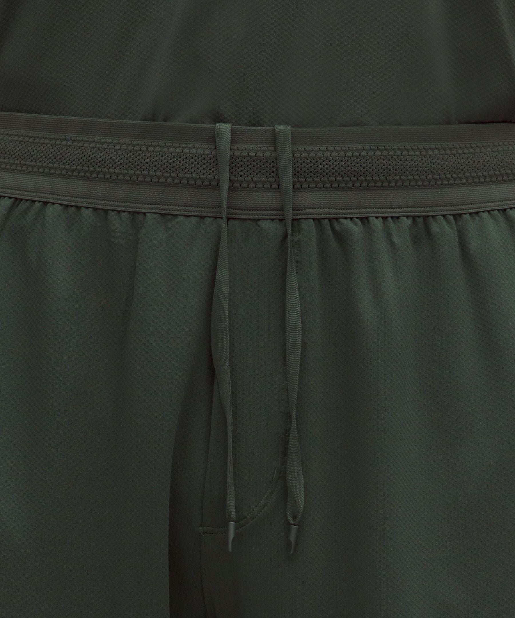 Lululemon Mesh-Panelled Tennis Short 7"