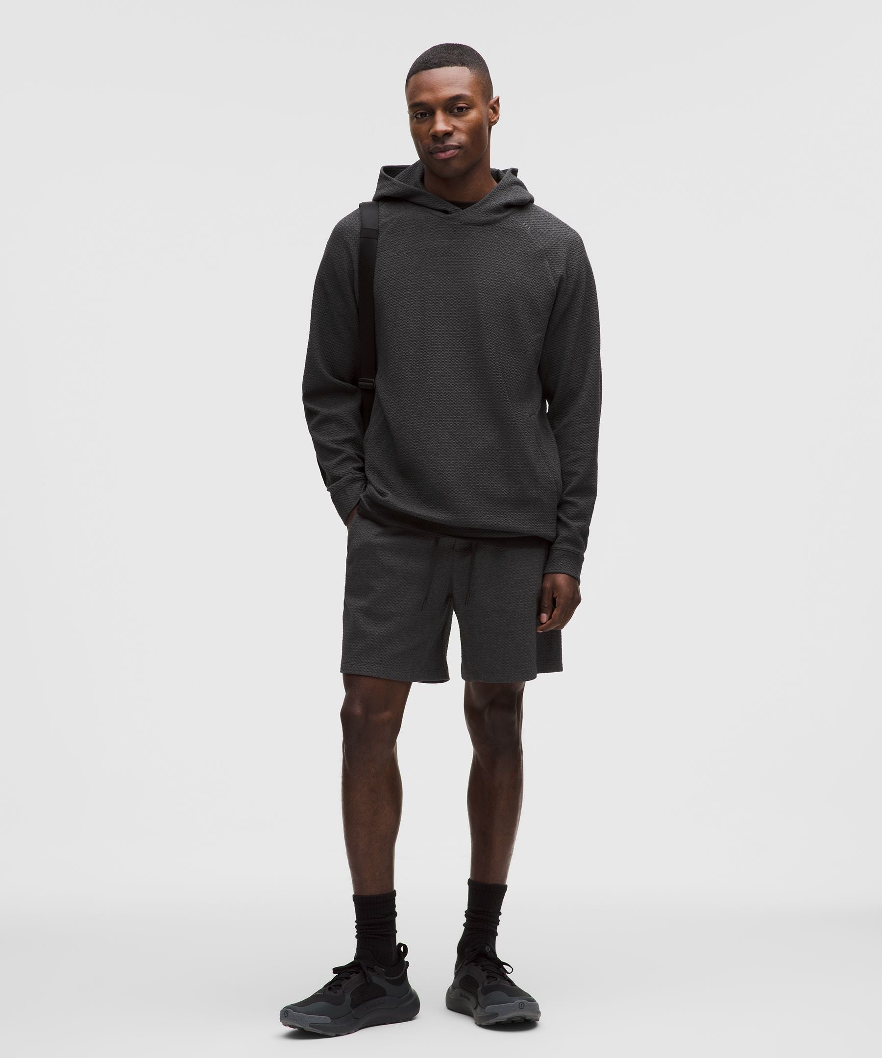 #color_heathered-black