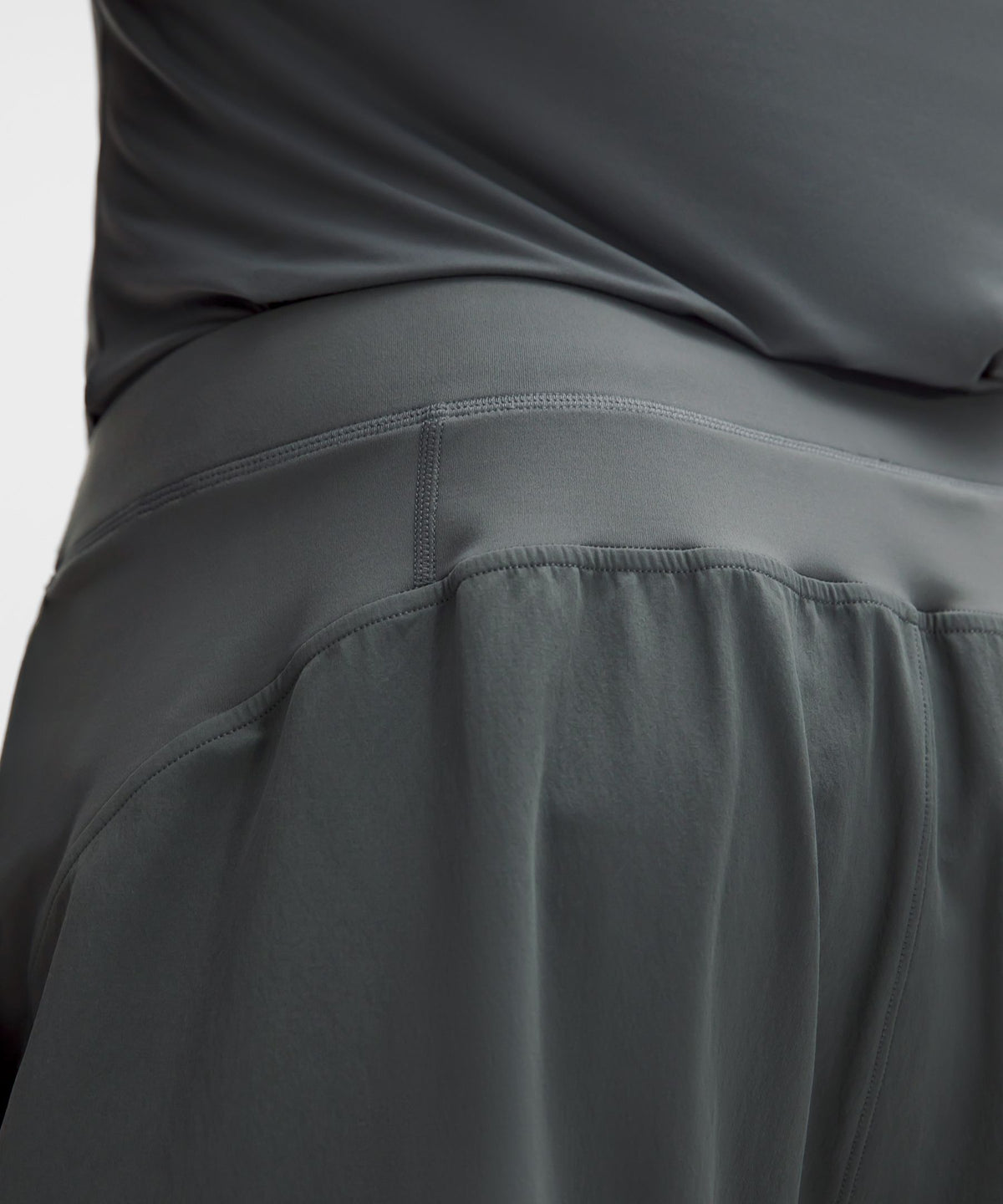 Lululemon Unrestricted Power Lined Short 7"