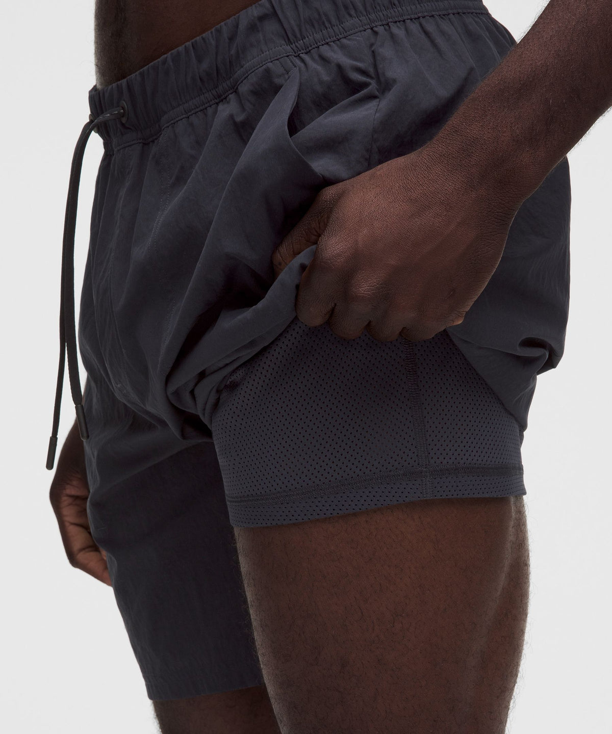 Lululemon Beach to Trail Lined Short 7"