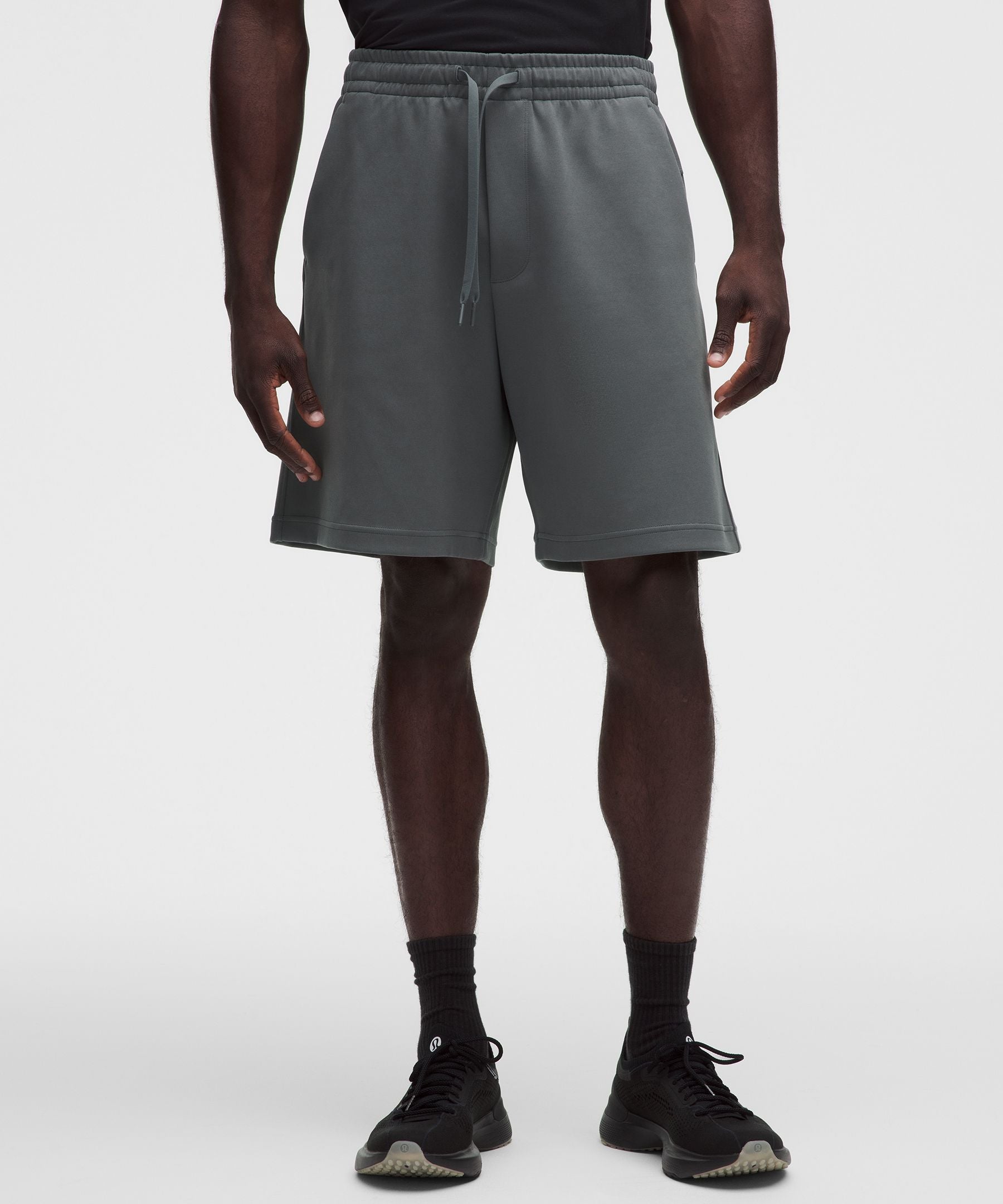 Lululemon Grand Standard Short 8"