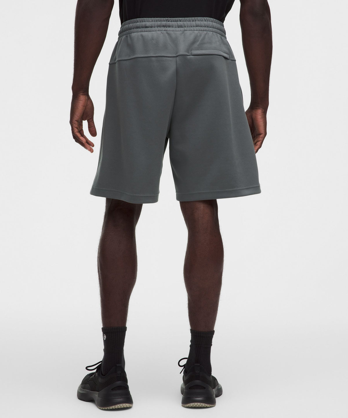 Lululemon Grand Standard Short 8"
