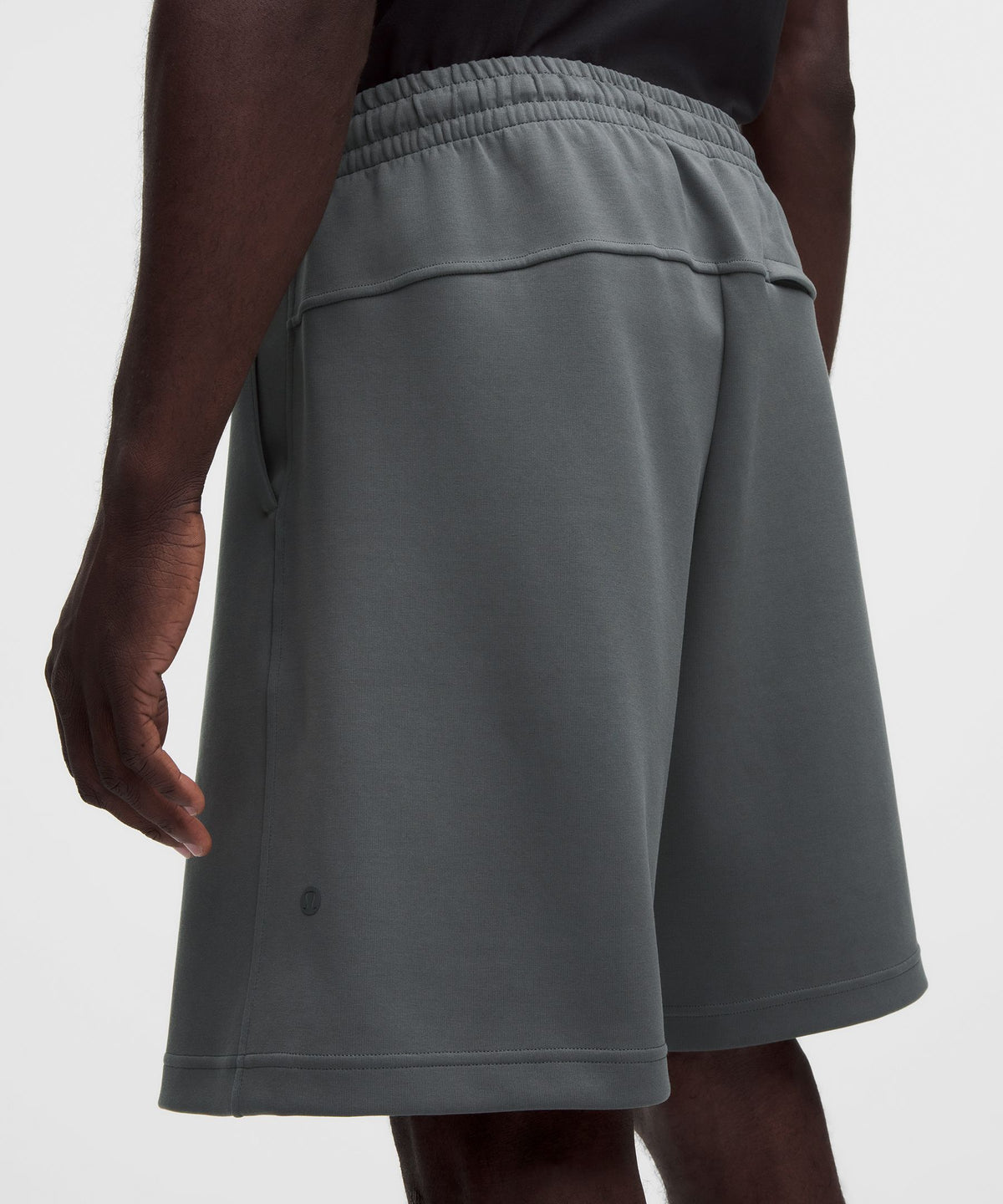 Lululemon Grand Standard Short 8"