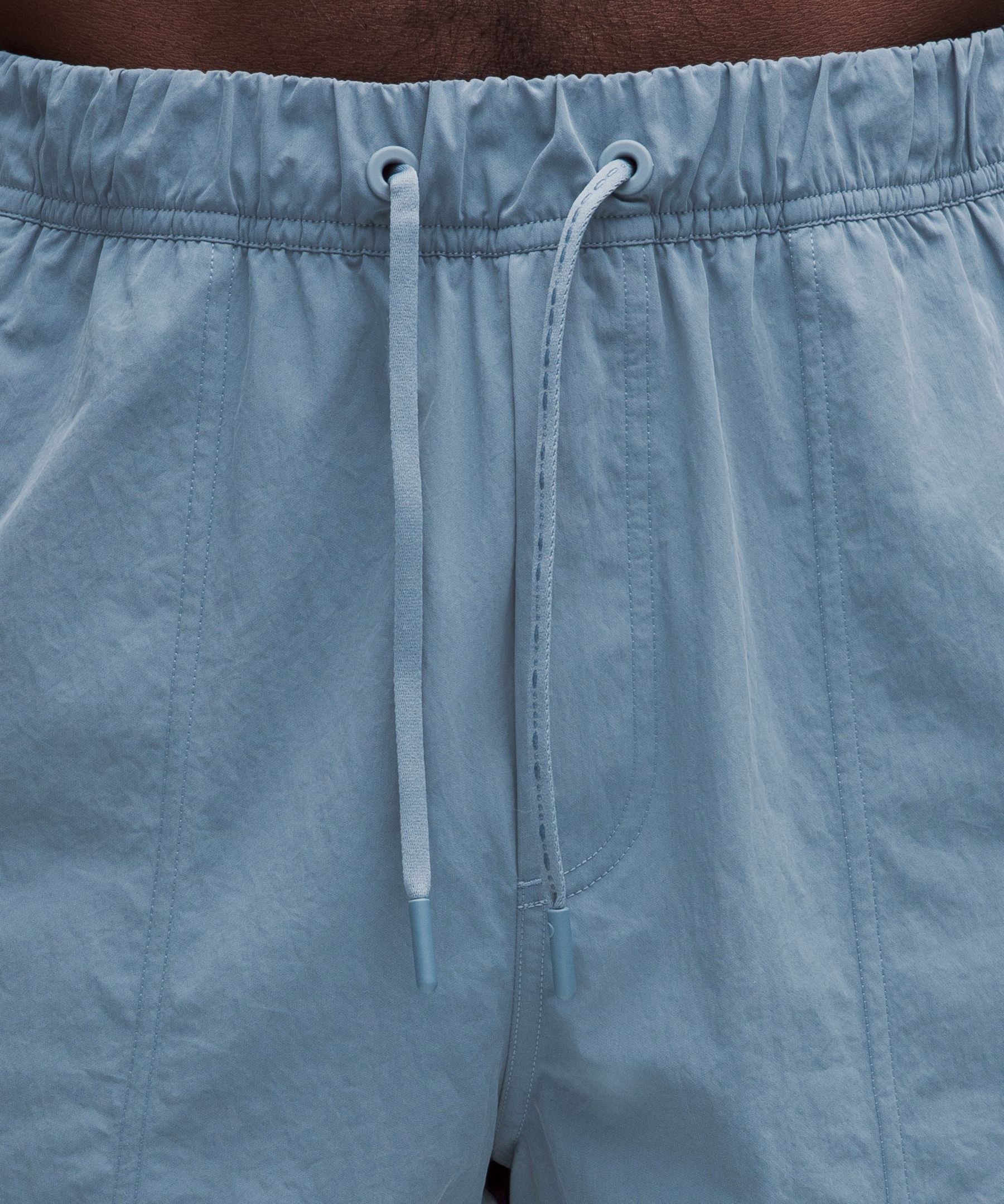 Lululemon Beach to Trail Lined Short 5"