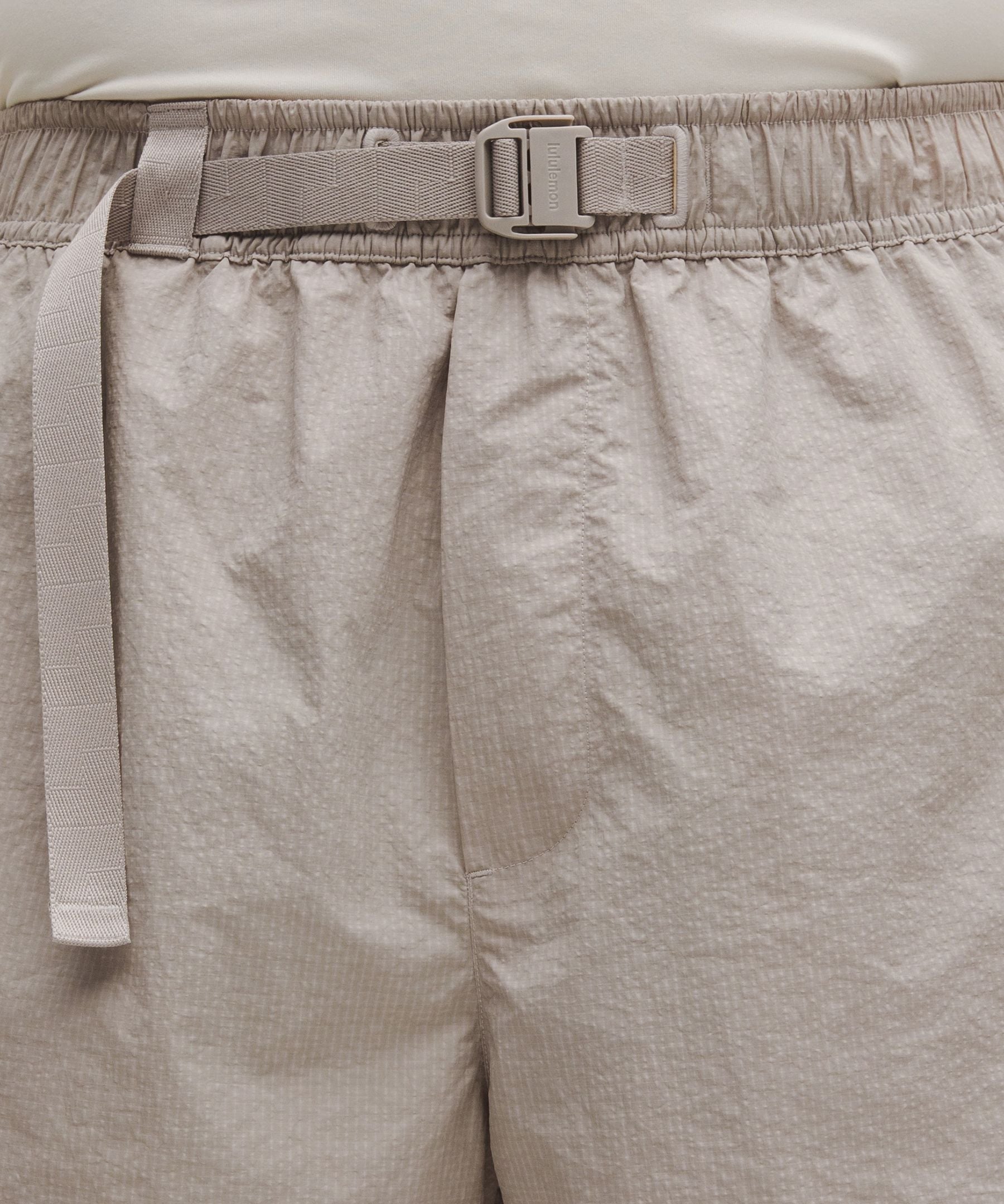 Lululemon UV-Protective Hiking Short 6"