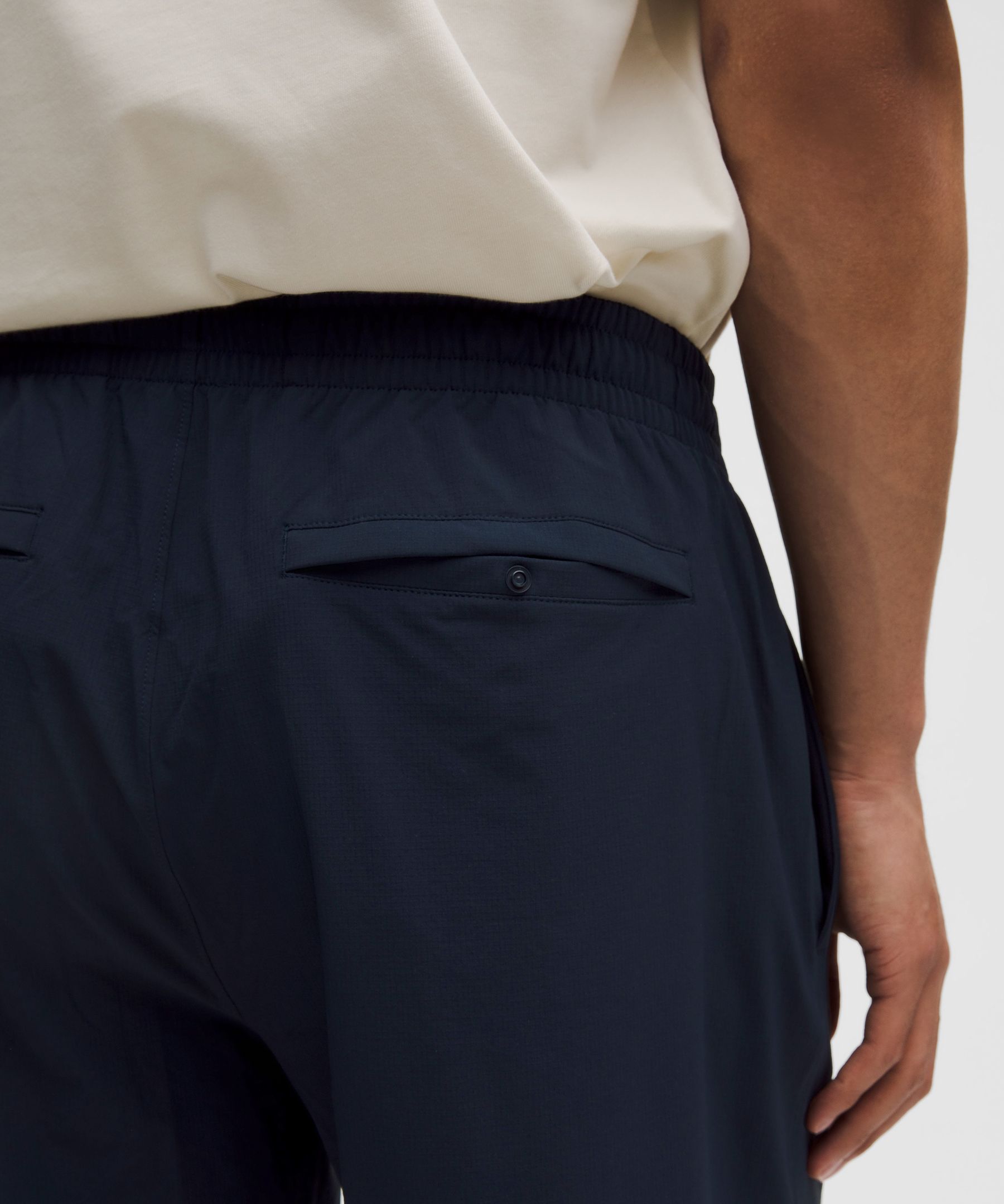 Lululemon Zero Tucks Relaxed-Fit Short 8"