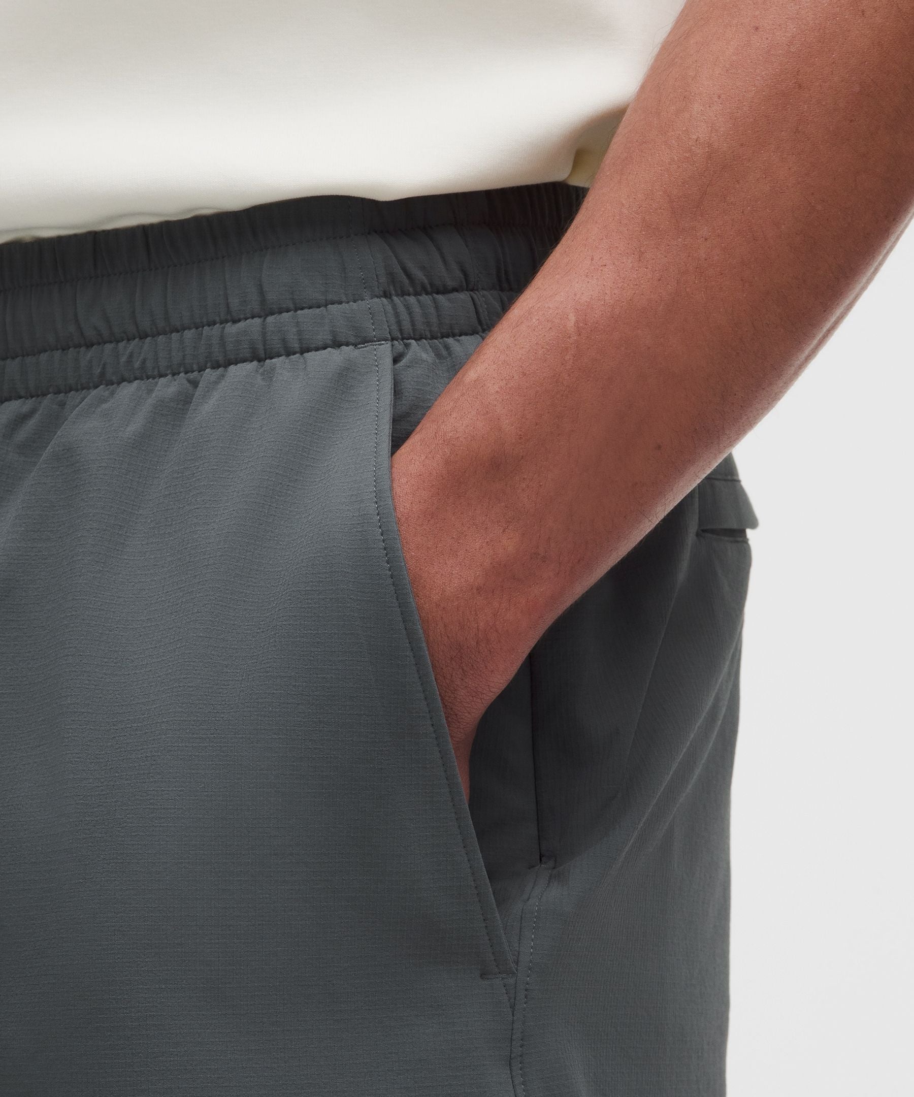 Lululemon Zero Tucks Relaxed-Fit Short 8"