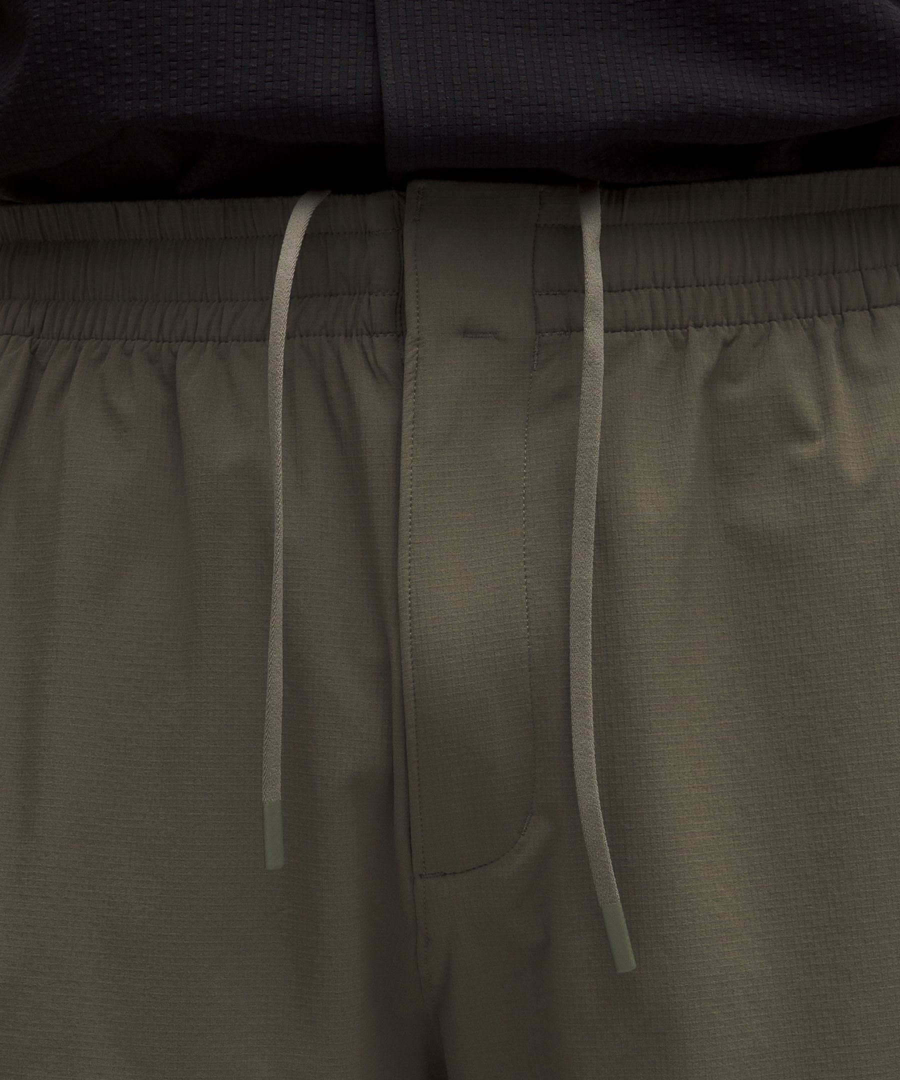 Lululemon Zero Tucks Relaxed-Fit Short 8"