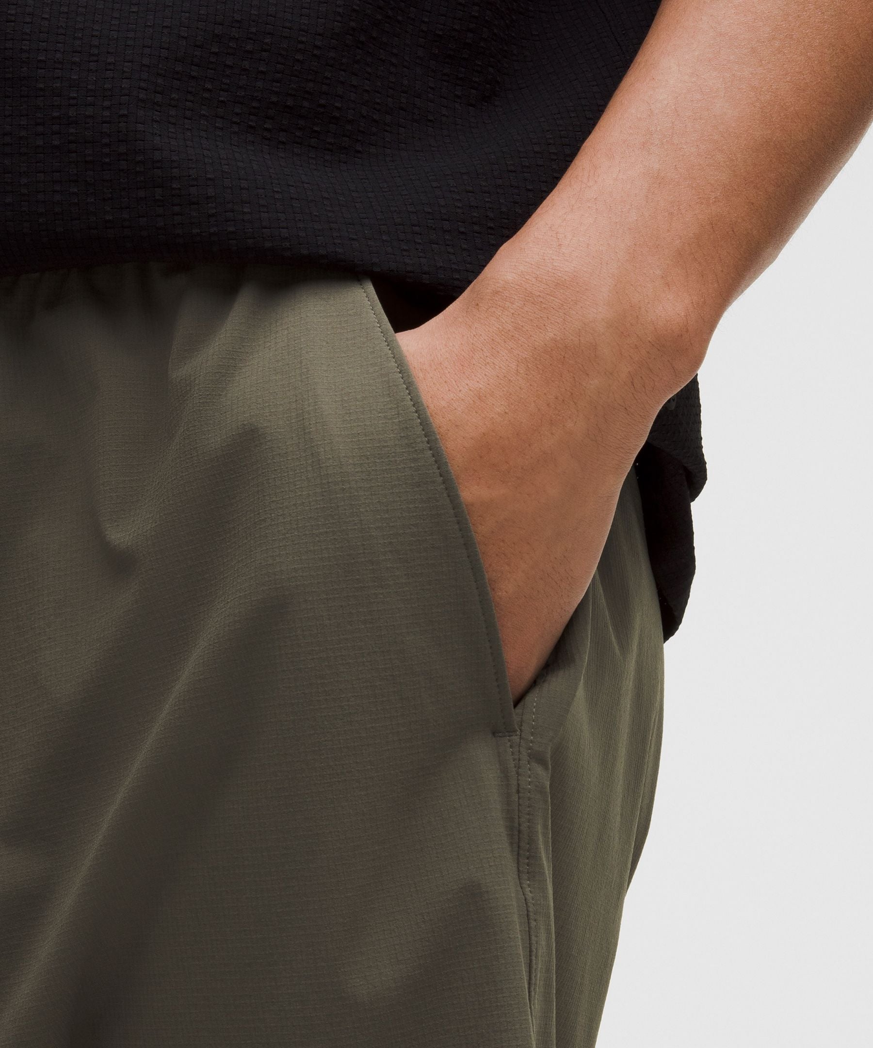 Lululemon Zero Tucks Relaxed-Fit Short 8"