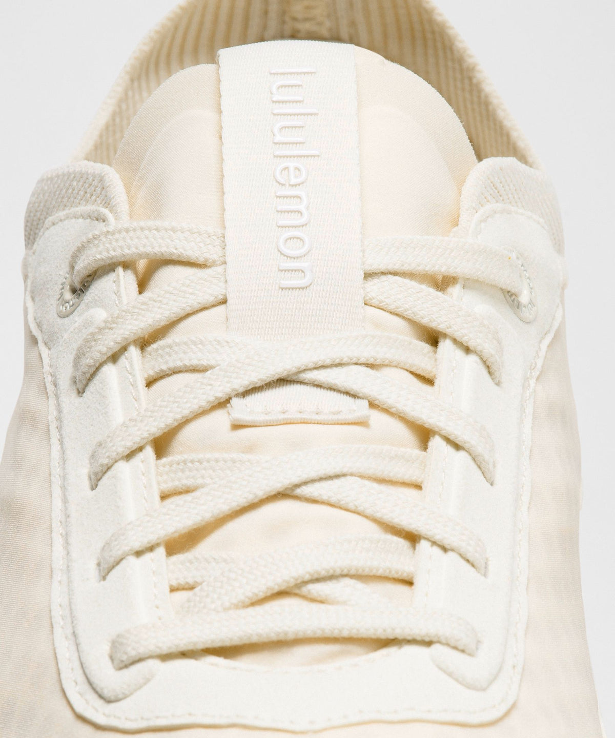 Lululemon Men's CrossCity Sneaker