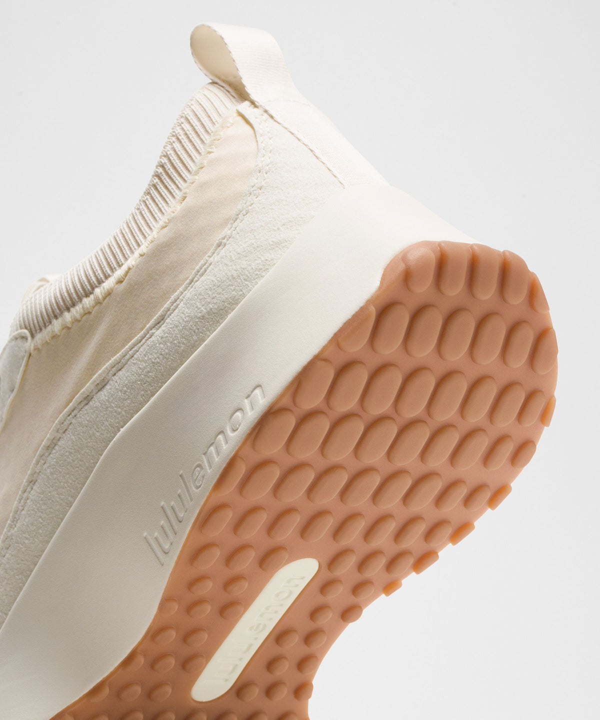 Lululemon Men's CrossCity Sneaker