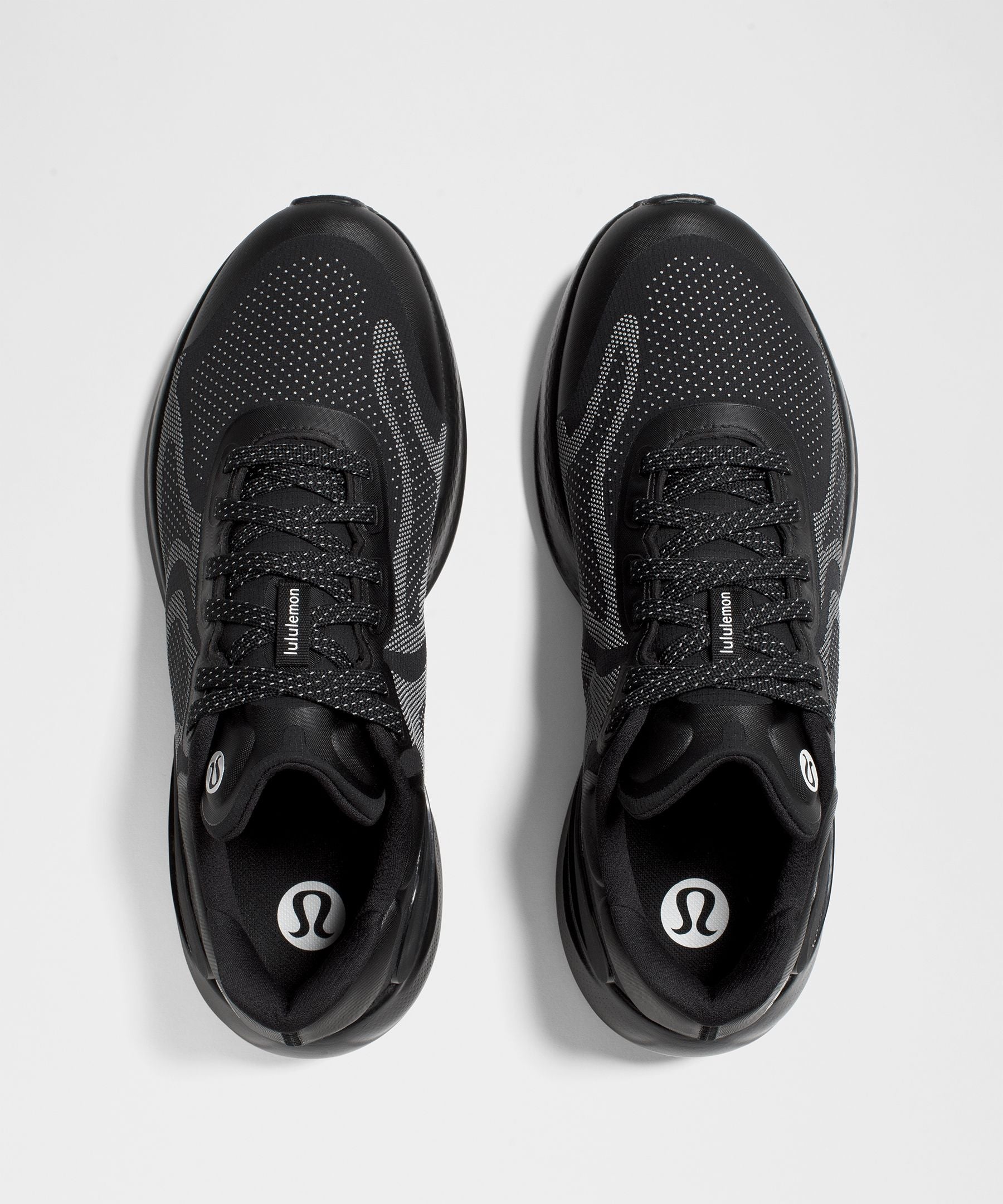 Lululemon Men's Beyondfeel Waterproof Running Shoe