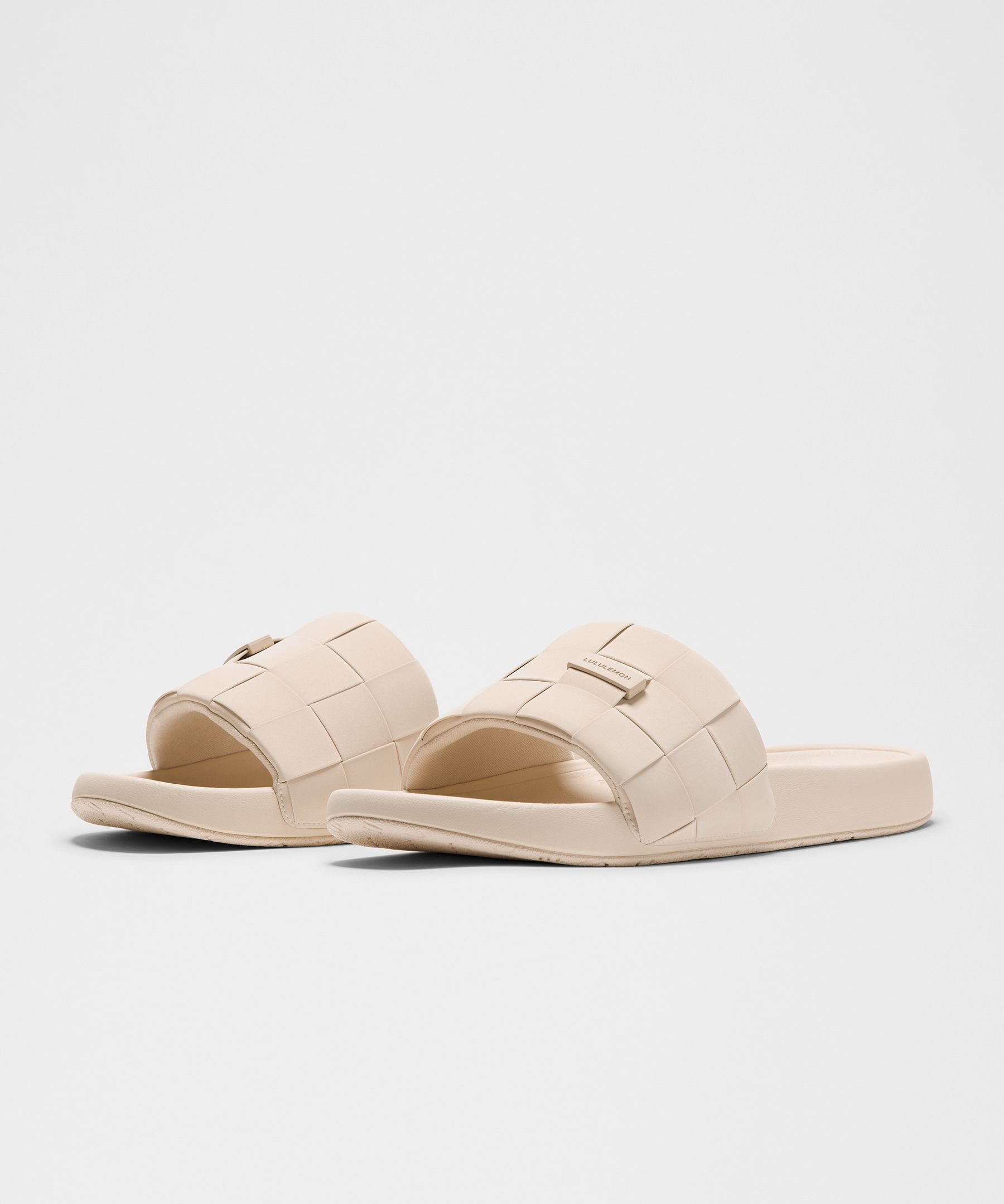 Lululemon Men's Restfeel Woven Slide