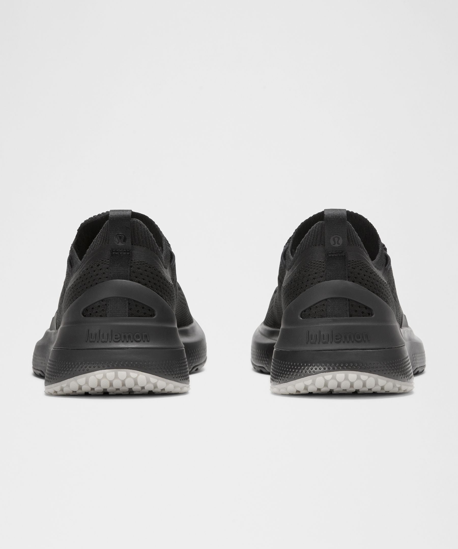 Lululemon Men's Chargefeel 3 Workout Shoe