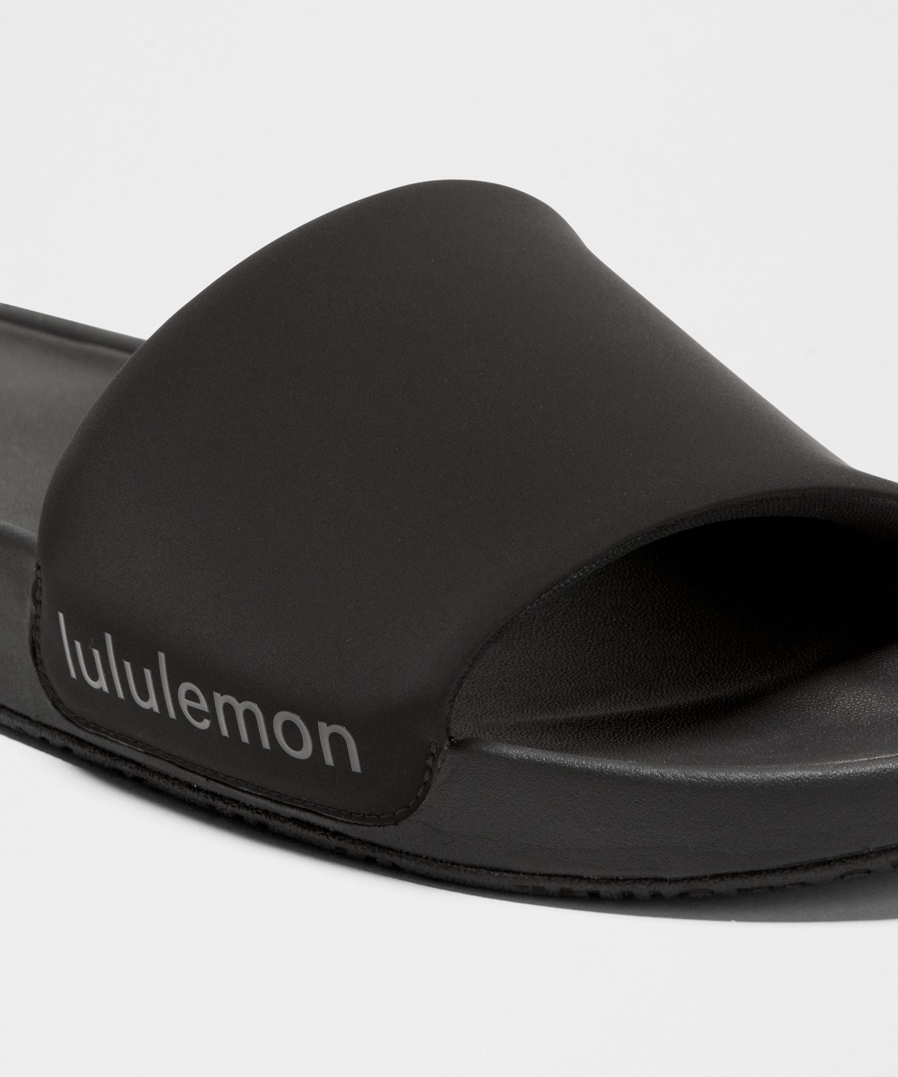 Lululemon Men's Restfeel Slide