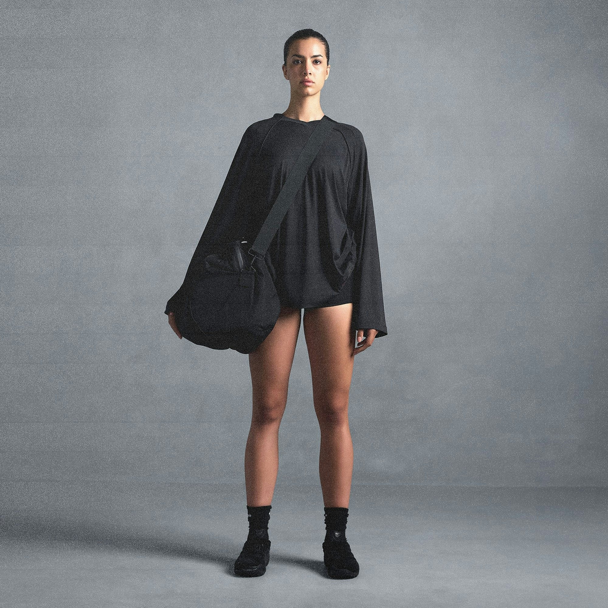 Skims Nikeskims Airy V-Neck Oversized Long Sleeve Top Obsidian