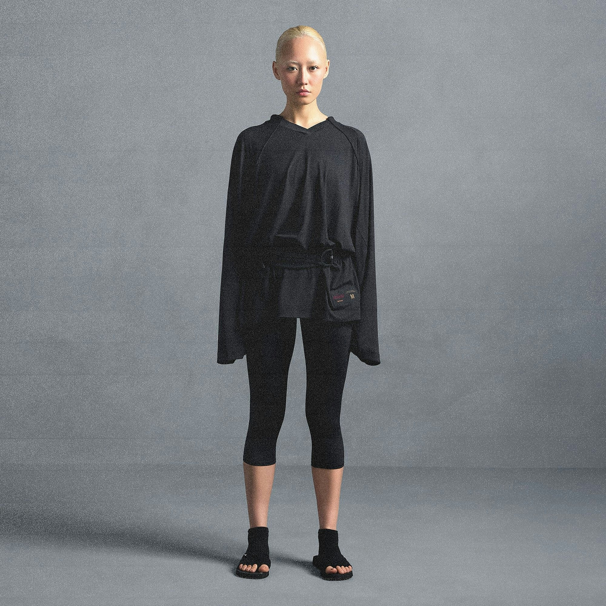 Skims Nikeskims Airy V-Neck Oversized Long Sleeve Top Obsidian