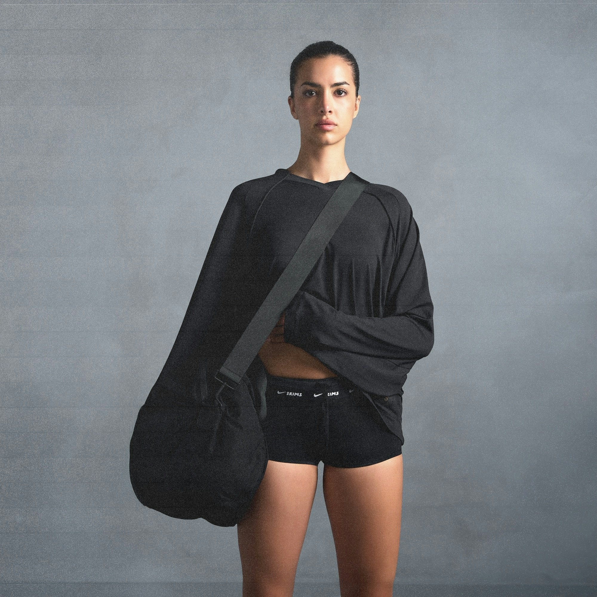 Skims Nikeskims Airy V-Neck Oversized Long Sleeve Top Obsidian