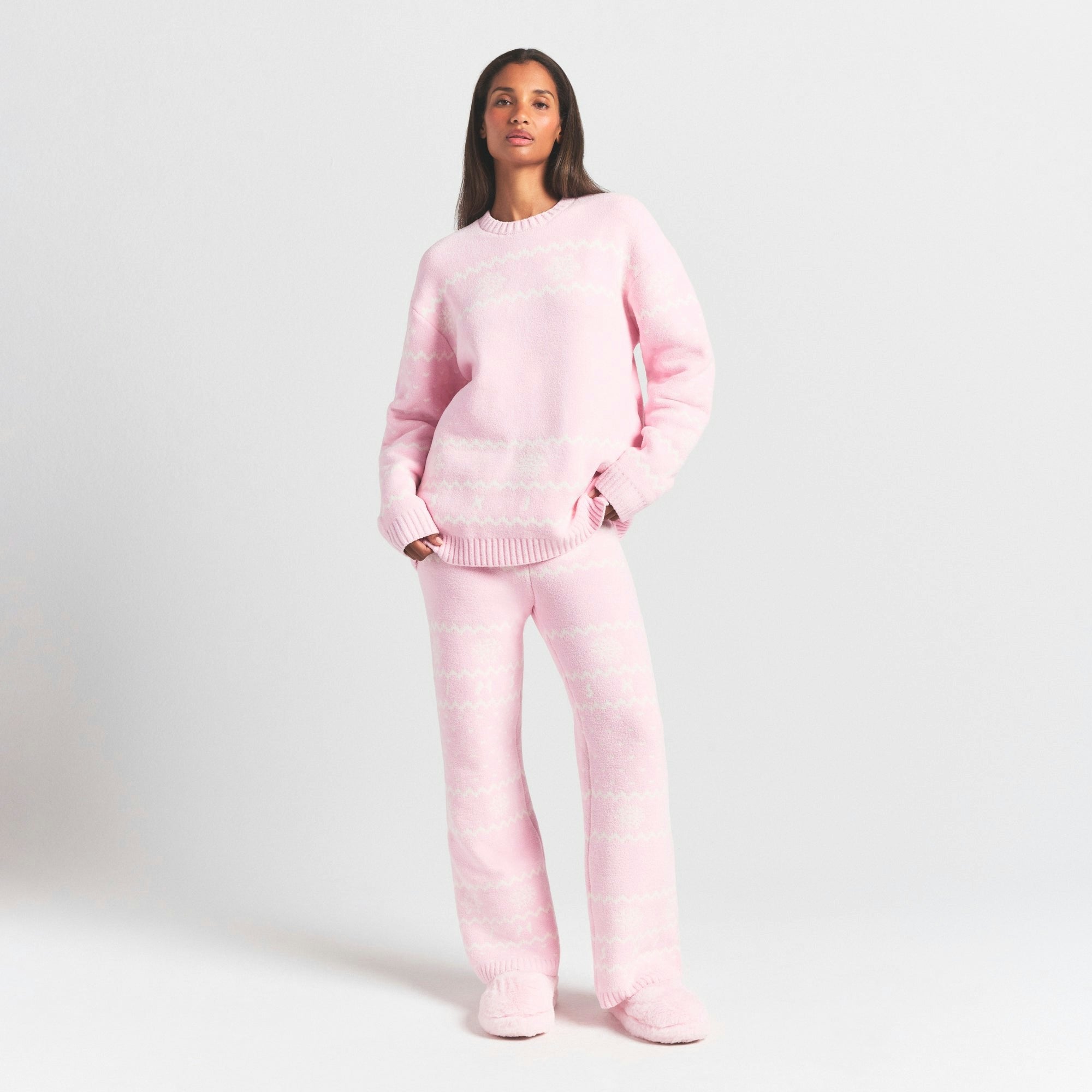 Skims Cozy Light Crewneck Pullover Baby Pink Heart Fair Isle