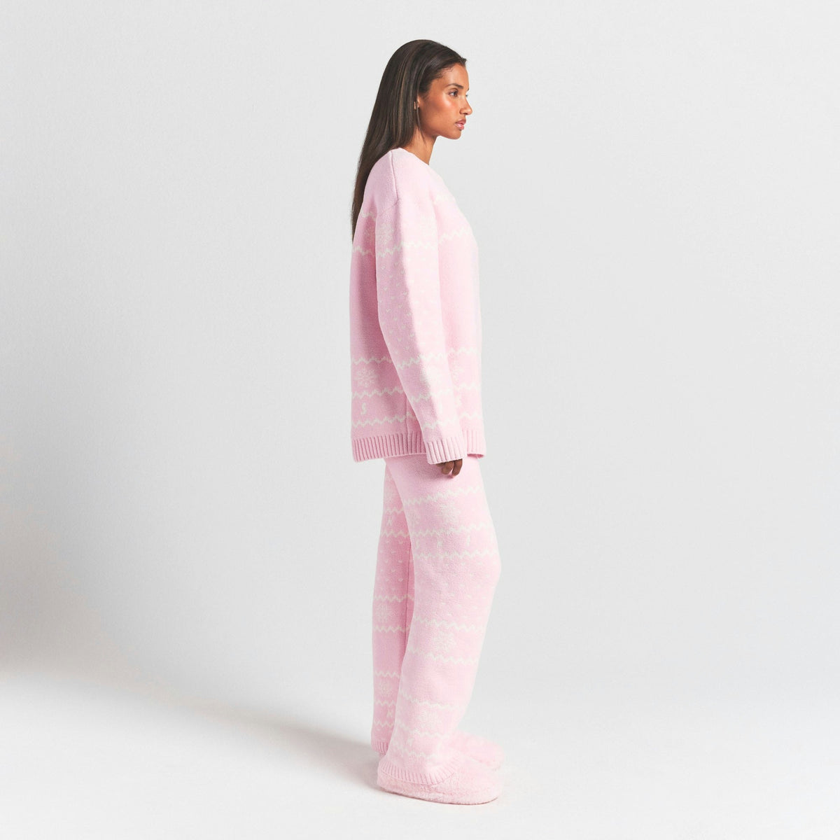 Skims Cozy Light Crewneck Pullover Baby Pink Heart Fair Isle