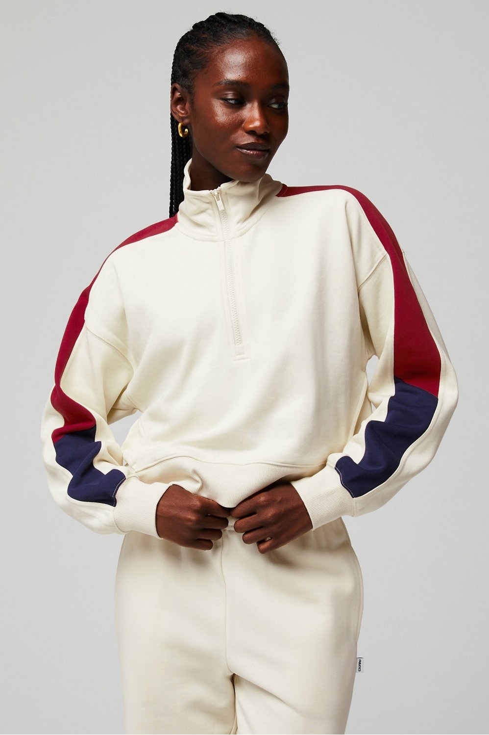 #color_cream-froth/adrenaline-red/deep-navy