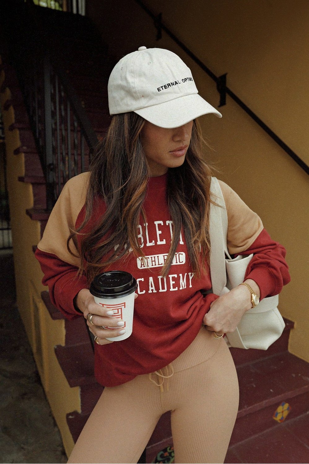 #color_adrenaline-red/quicksand/graphic