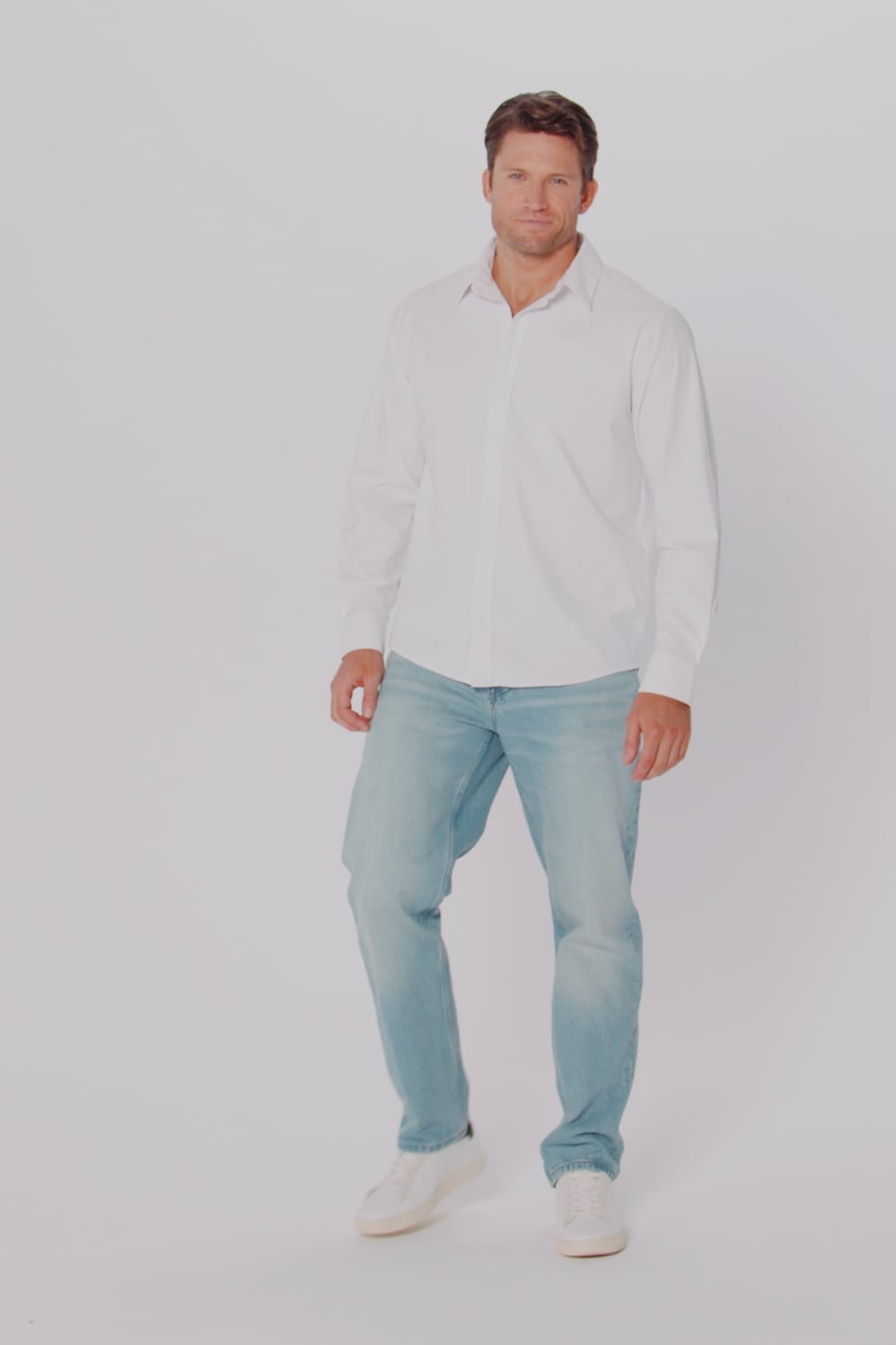 Fabletics The Don Long Sleeve Button Up (Classic Fit)
