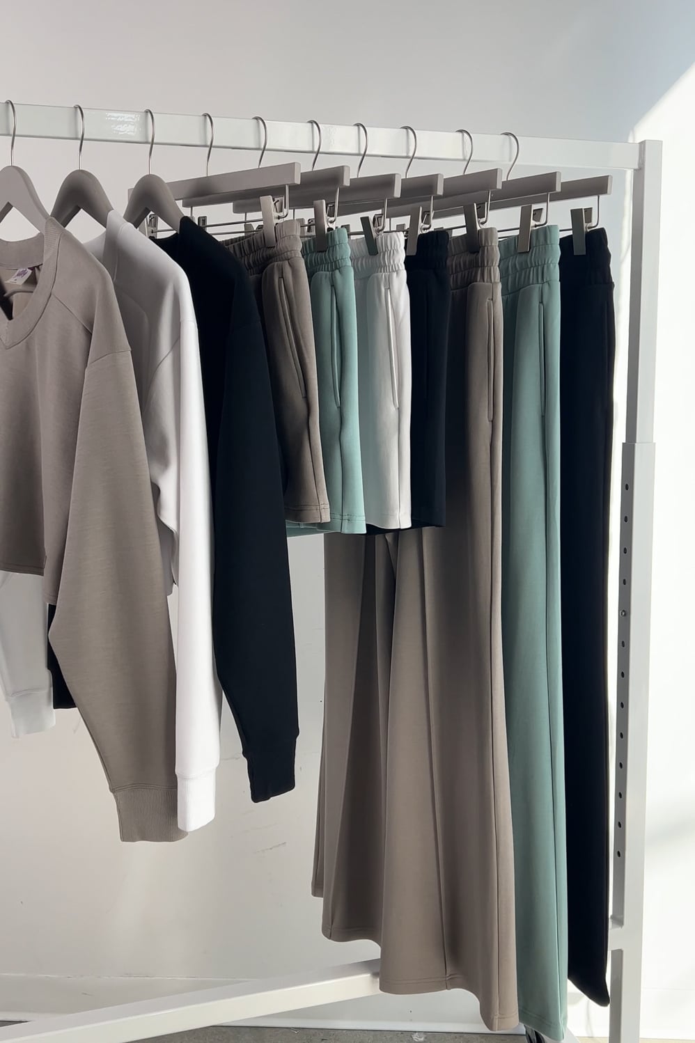 Fabletics So Sleek Modal Cropped Sweatshirt