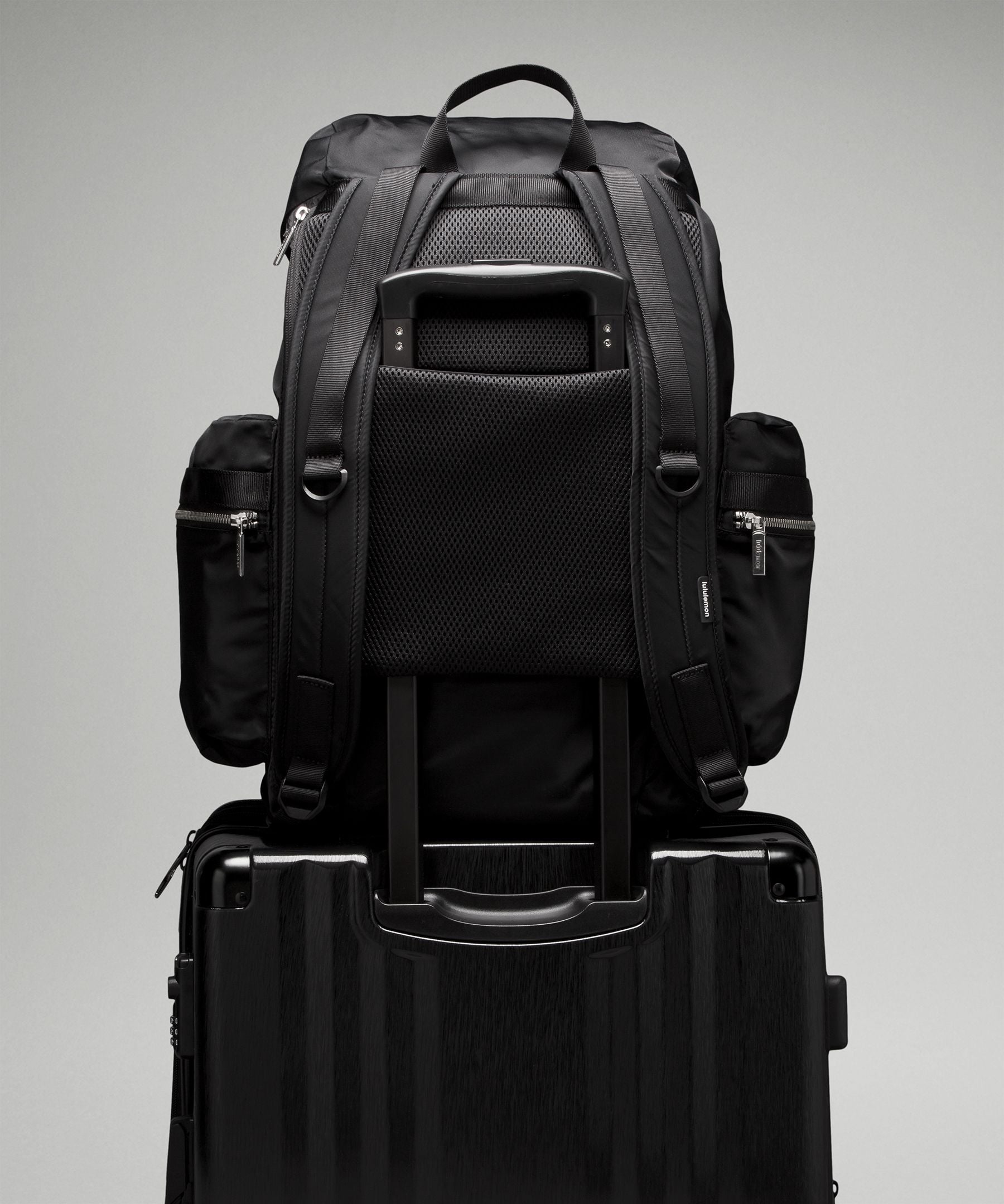 Lululemon Wunderlust Backpack 25L