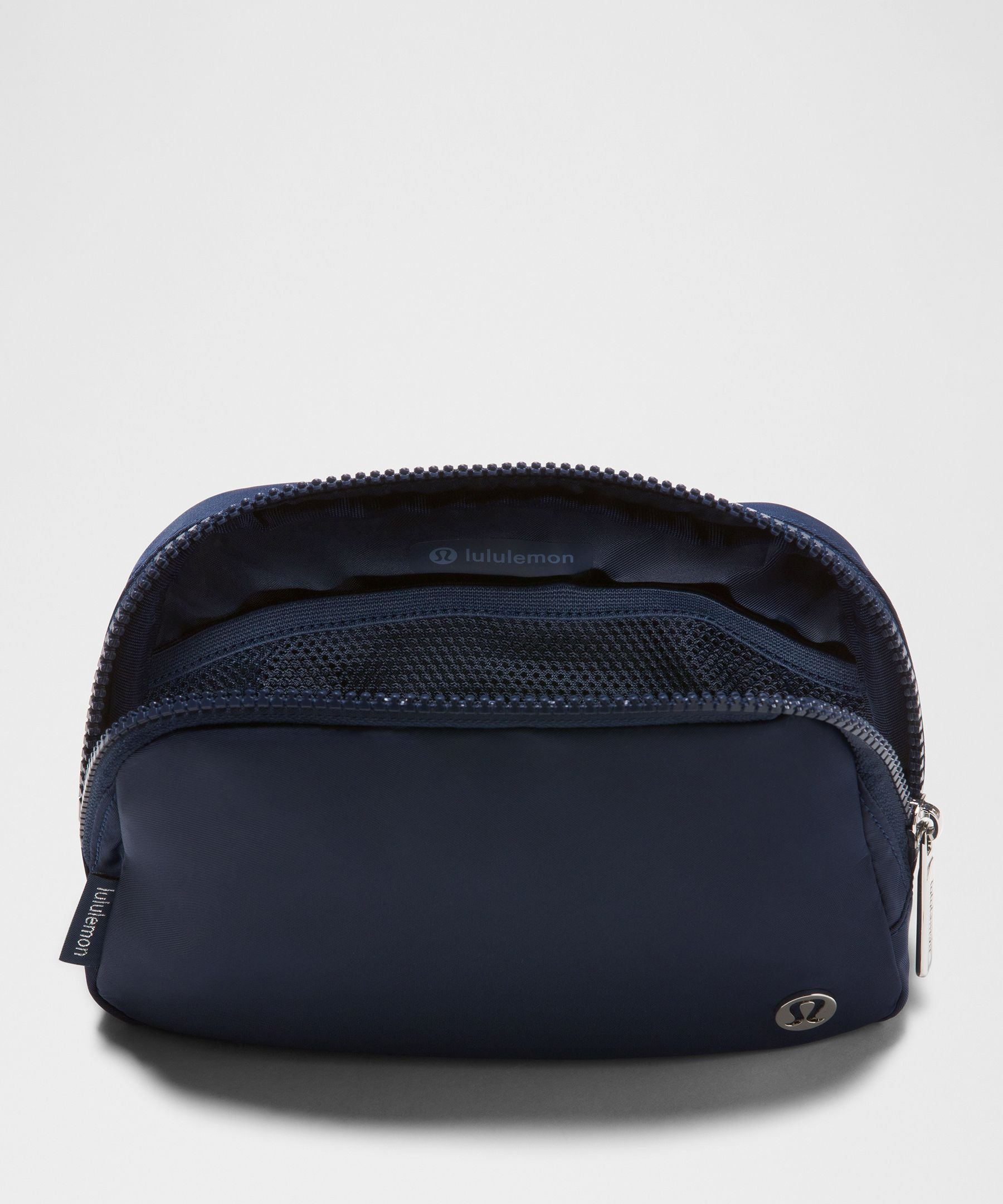 Lululemon Everywhere Belt Bag 1L