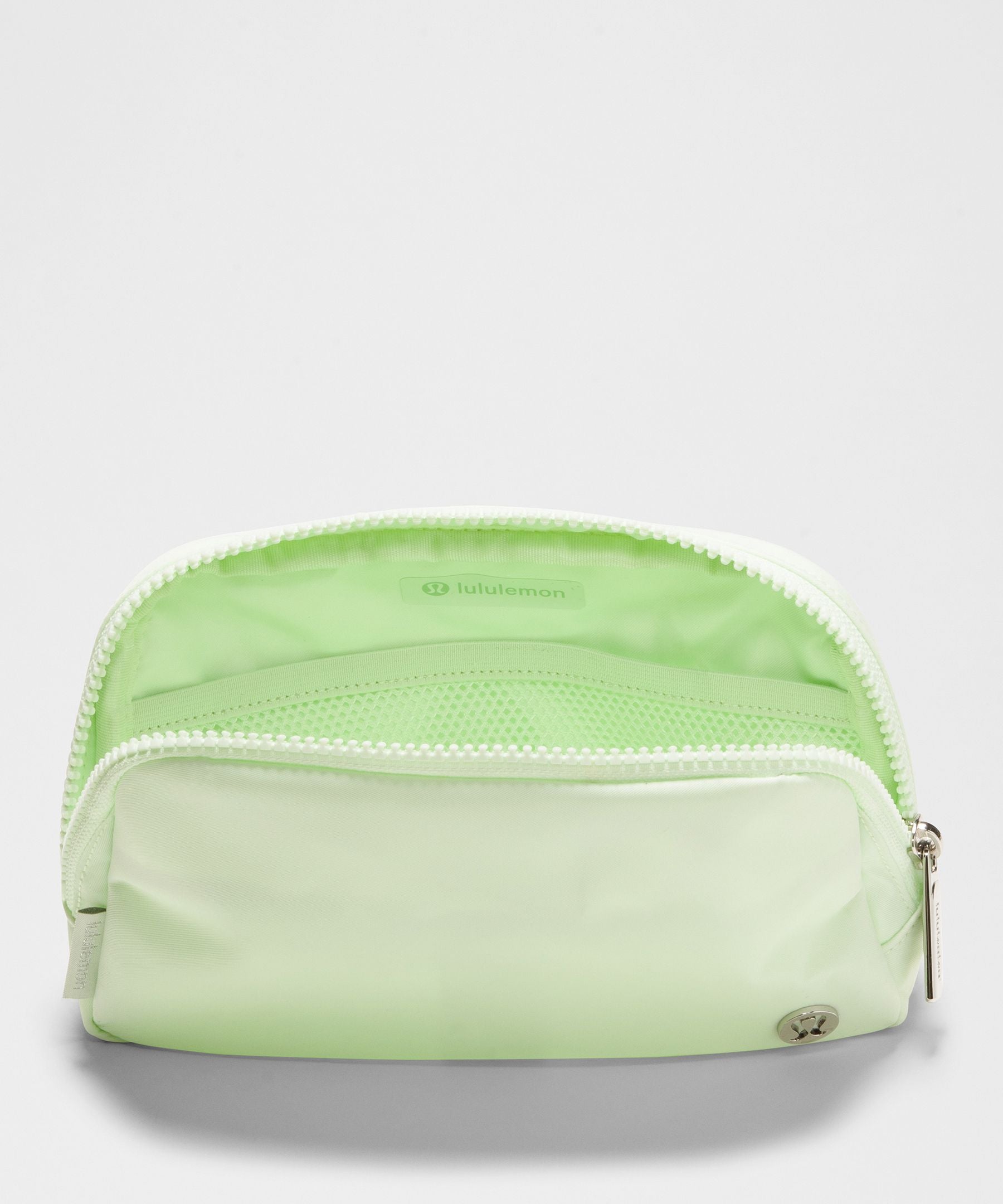 Lululemon Everywhere Belt Bag 1L