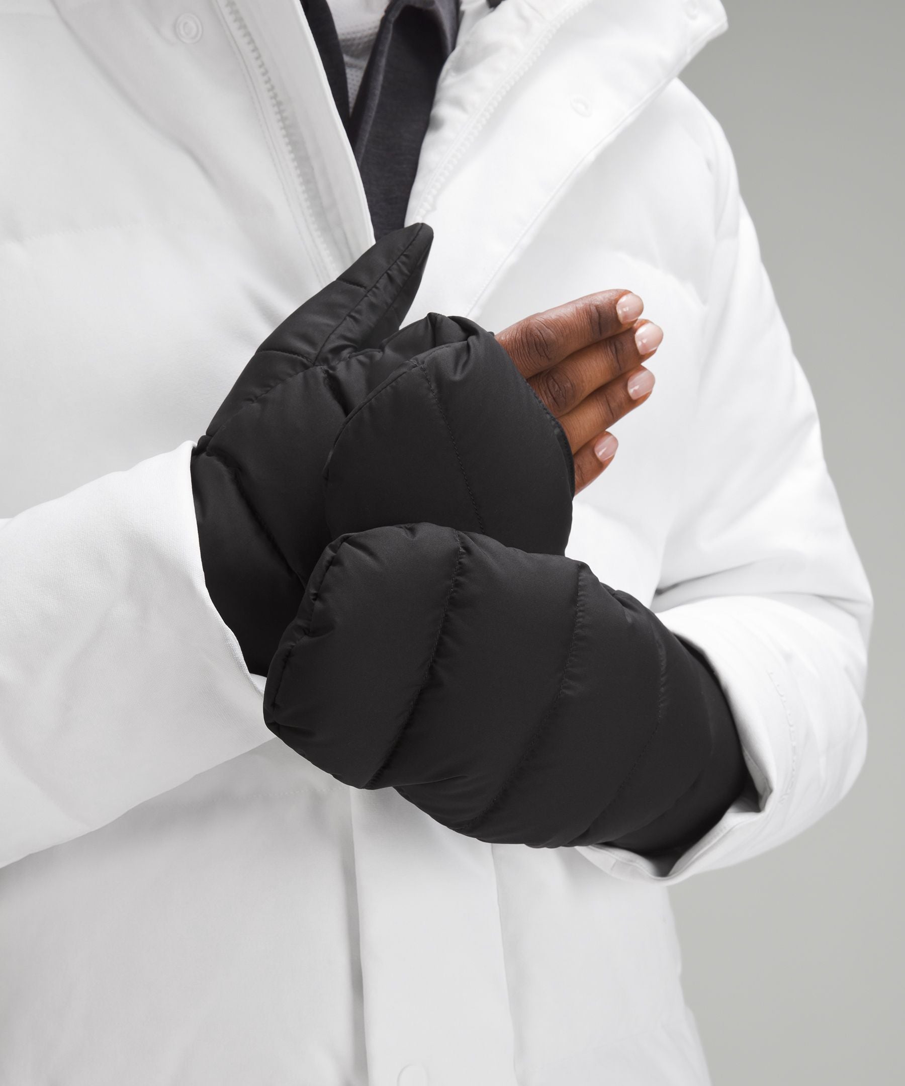 Lululemon Wunder Puff Cinch Mittens