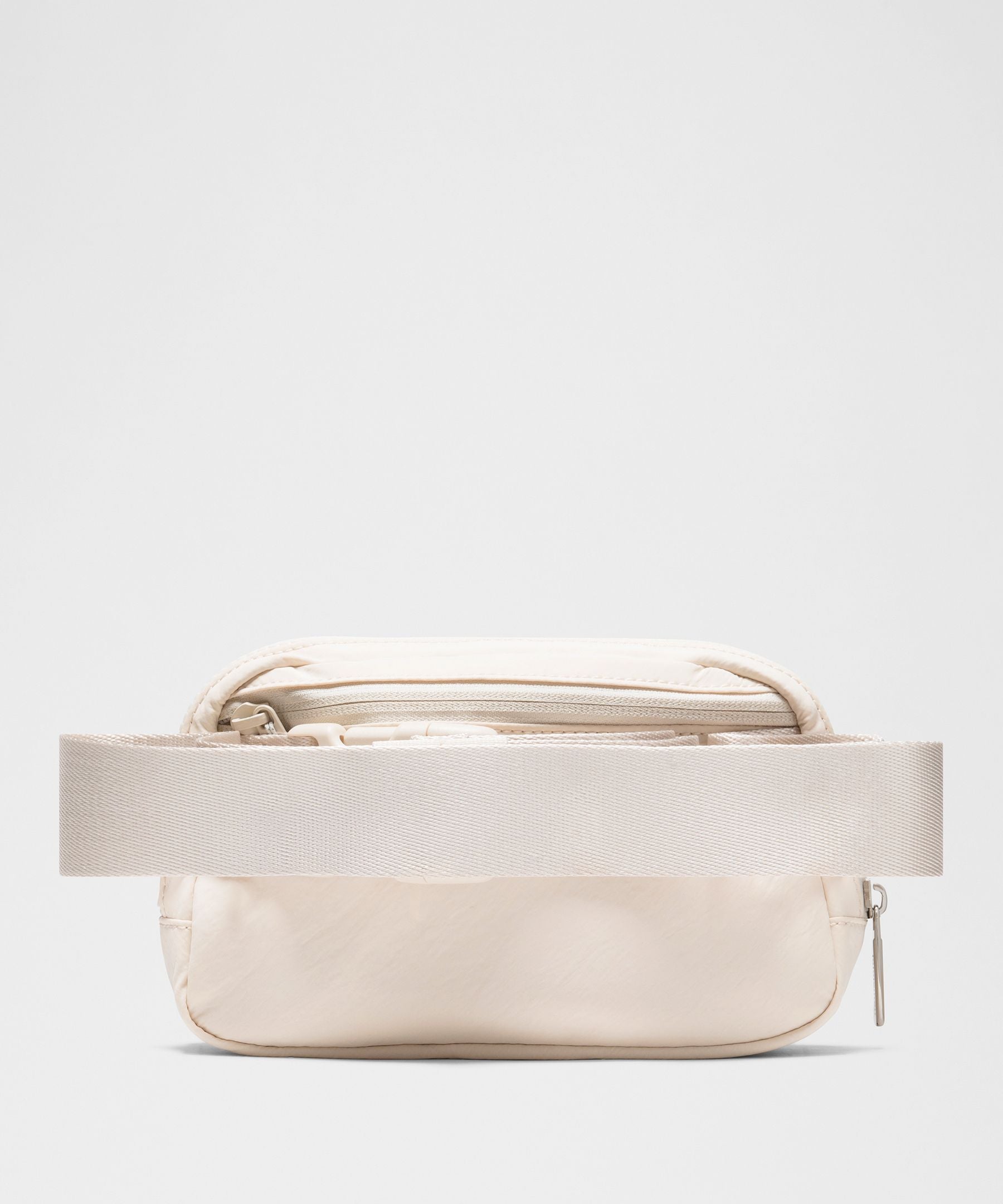 Lululemon Everywhere Belt Bag 1L