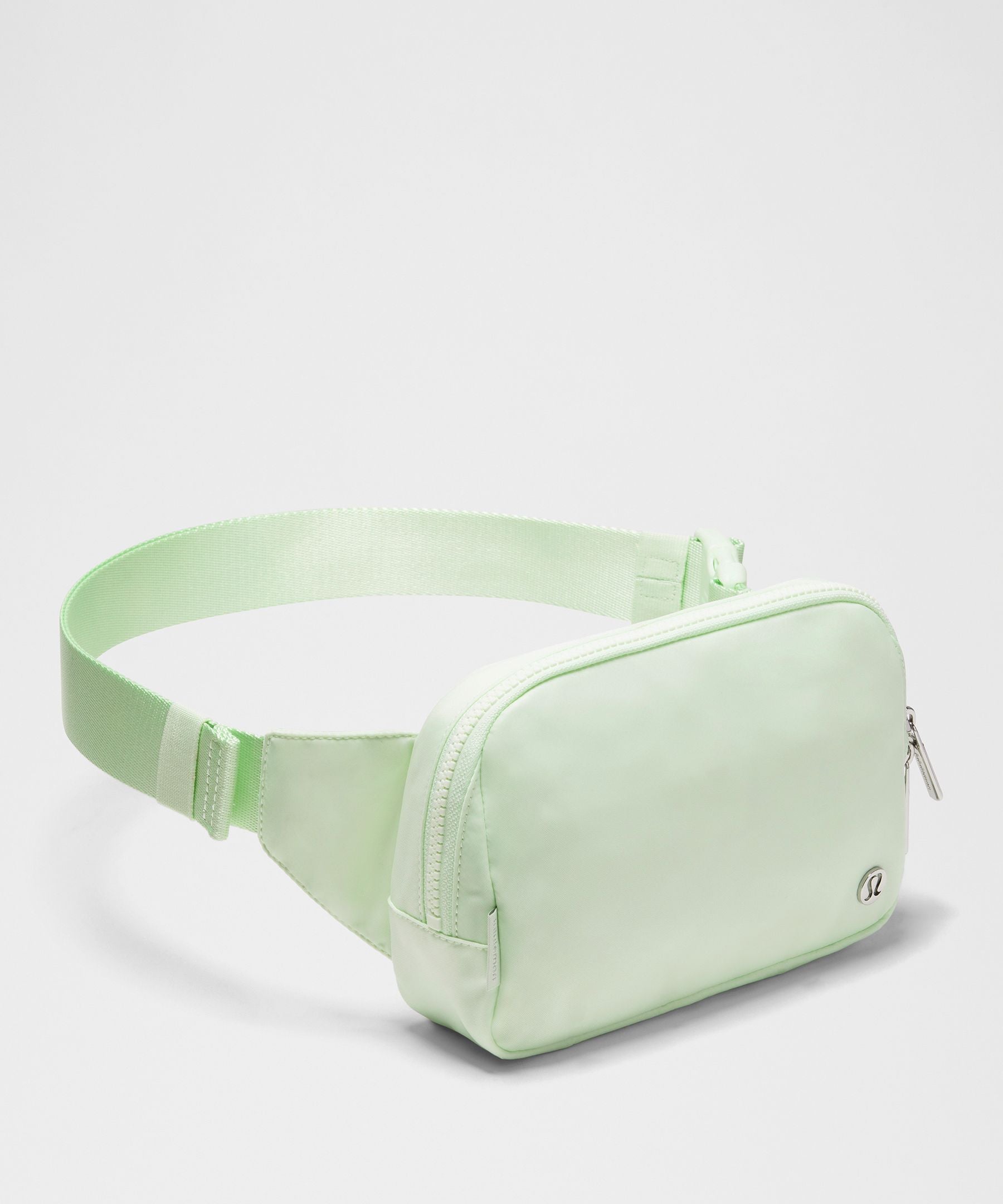 Lululemon Everywhere Belt Bag Large with Long Strap 2L
