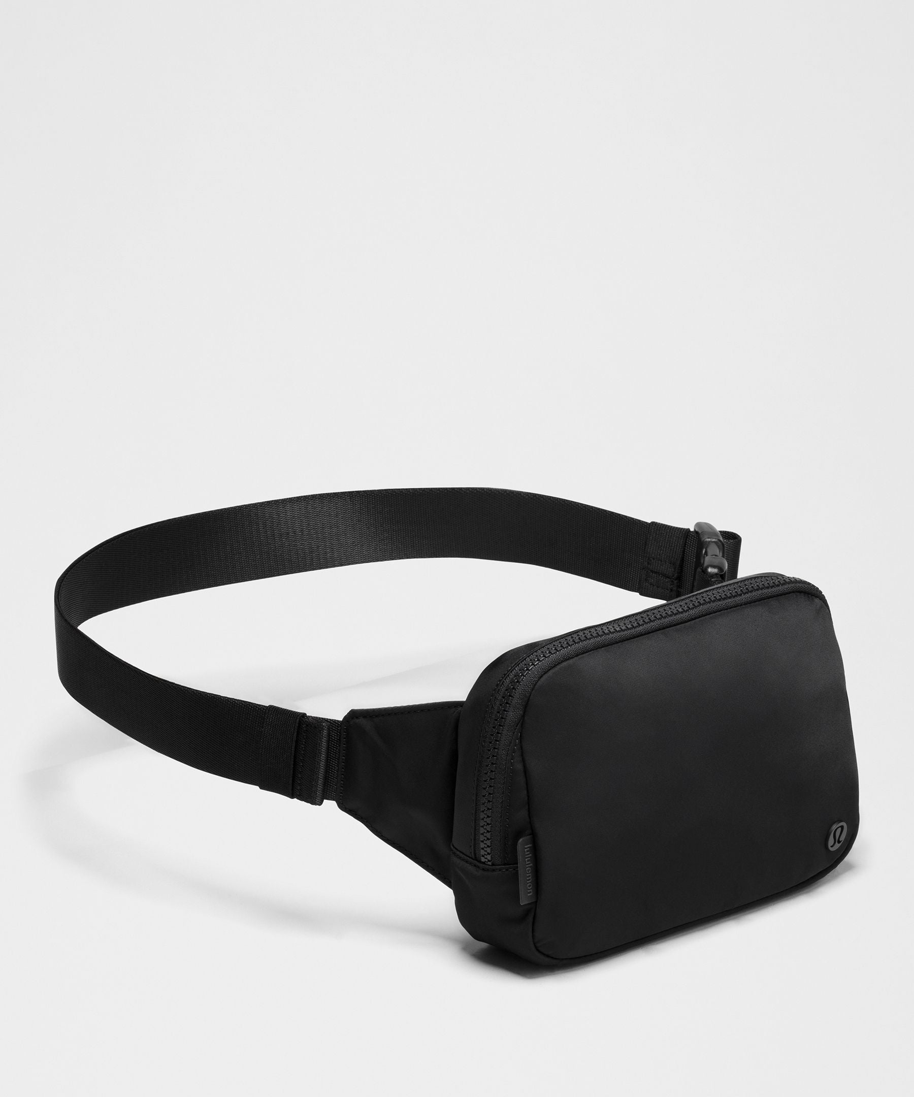Lululemon Everywhere Belt Bag Large with Long Strap 2L