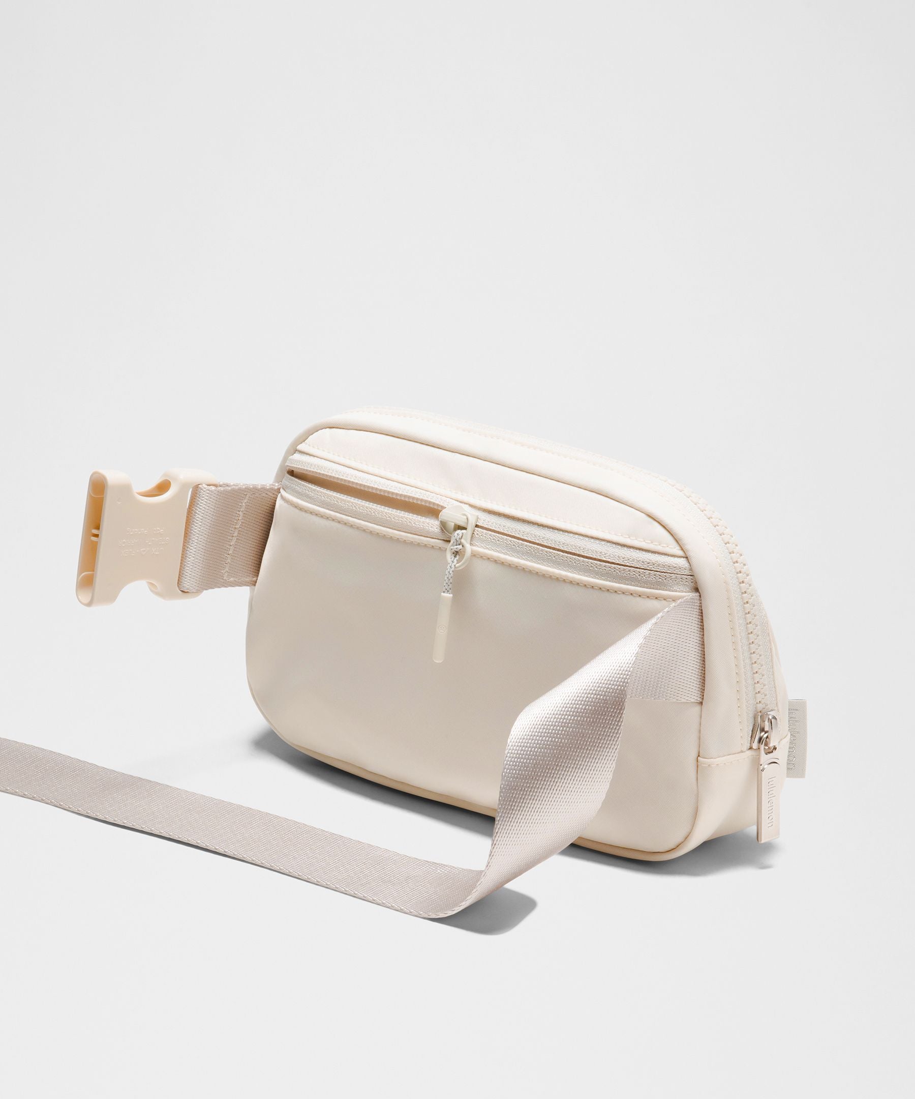 Lululemon Everywhere Belt Bag with Long Strap 1L