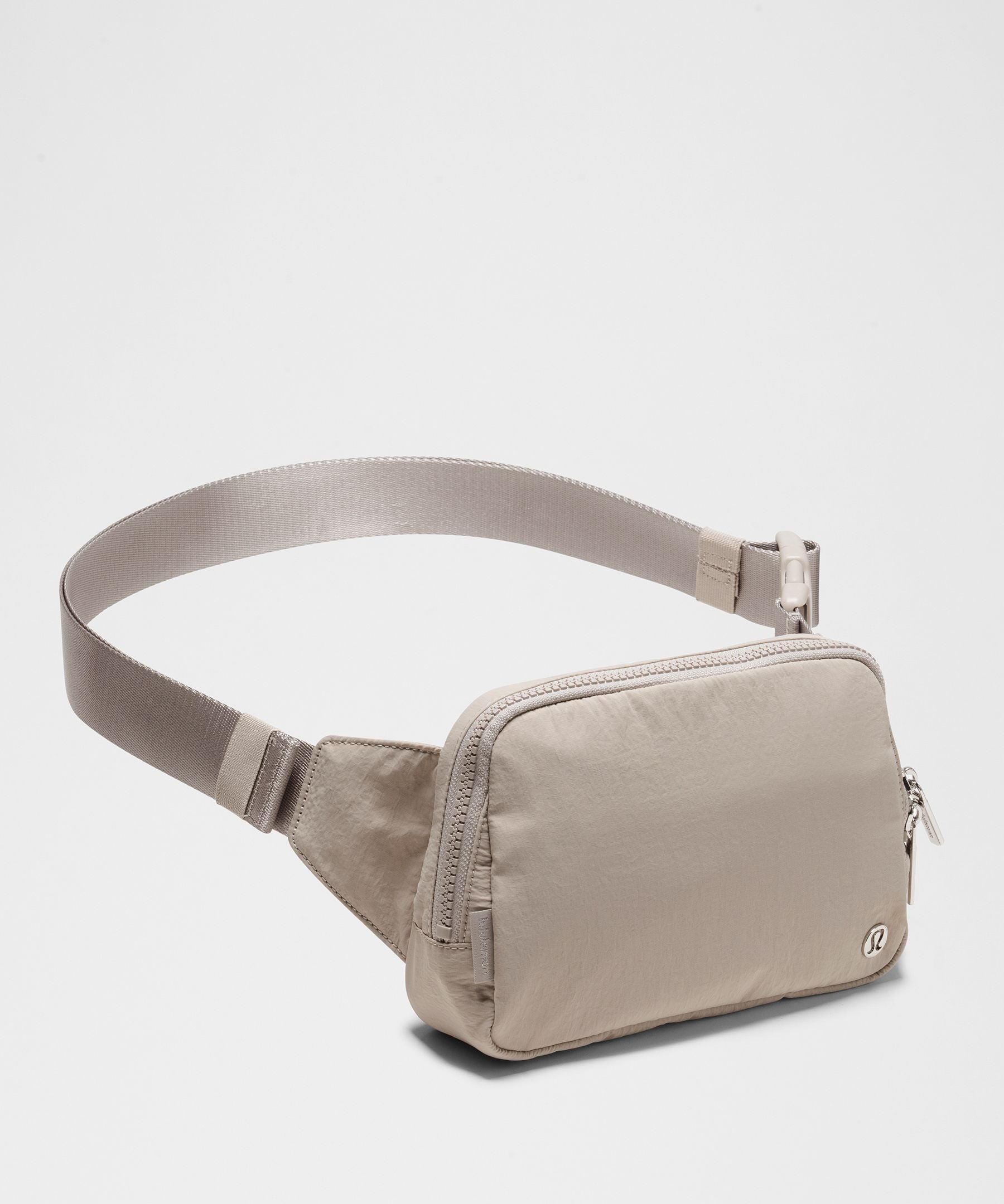 Lululemon Everywhere Belt Bag Large with Long Strap 2L