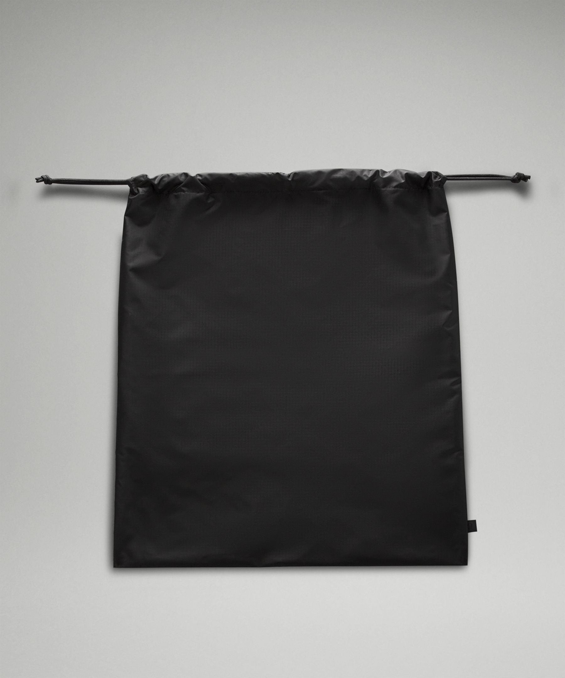Lululemon 3-in-1 Gym Duffle Bag 30L
