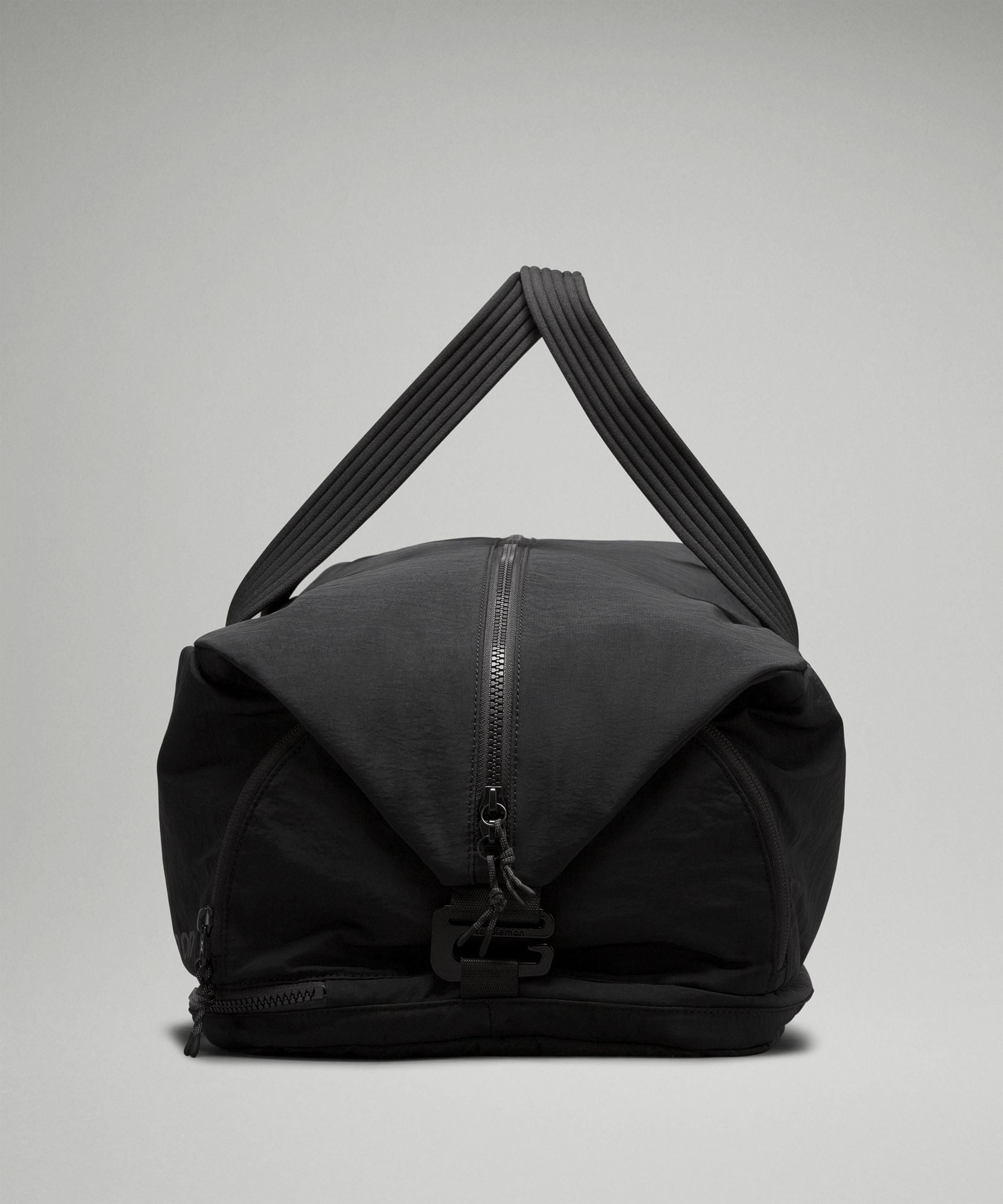 Lululemon 3-in-1 Gym Duffle Bag 30L